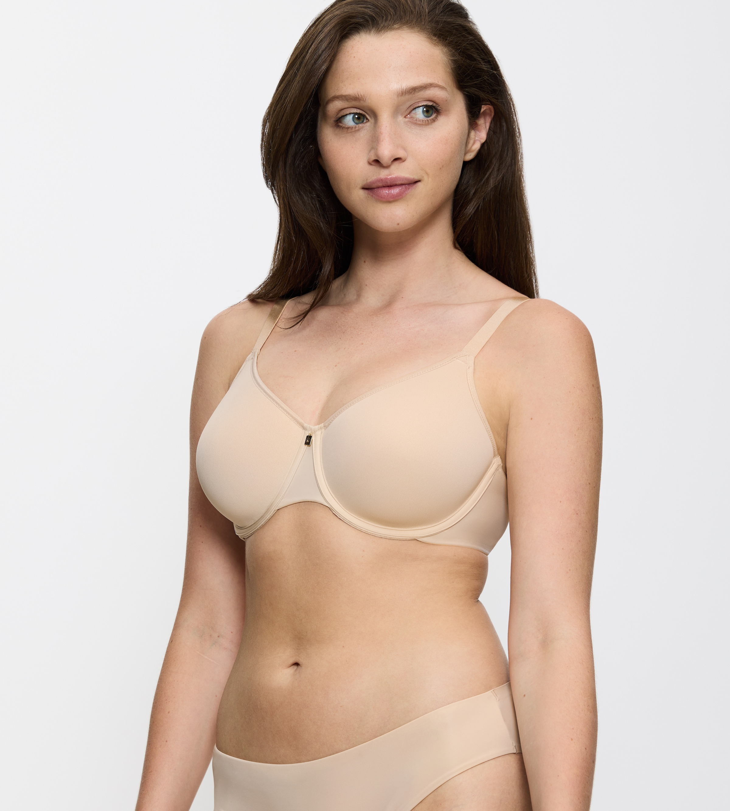 Triumph Minimizer-BH »Body Make-Up Essentials« reduziert optisch um eine Cup-Größe, seidig weich, Microfaser