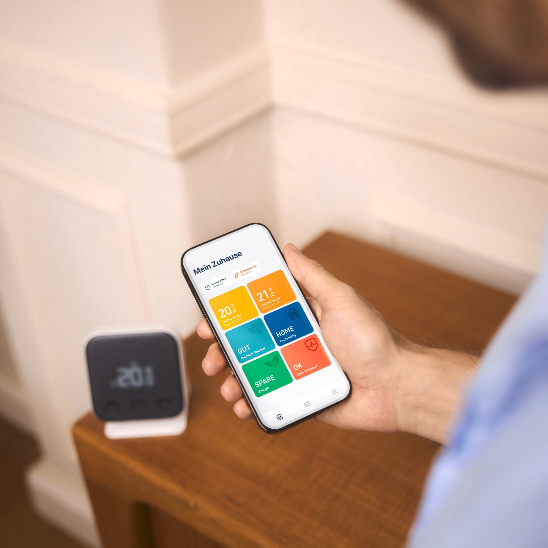 Tado Heizkörperthermostat »Bridge + 4x Heizkörperthermostat + Temp. Sensor (Line X)«