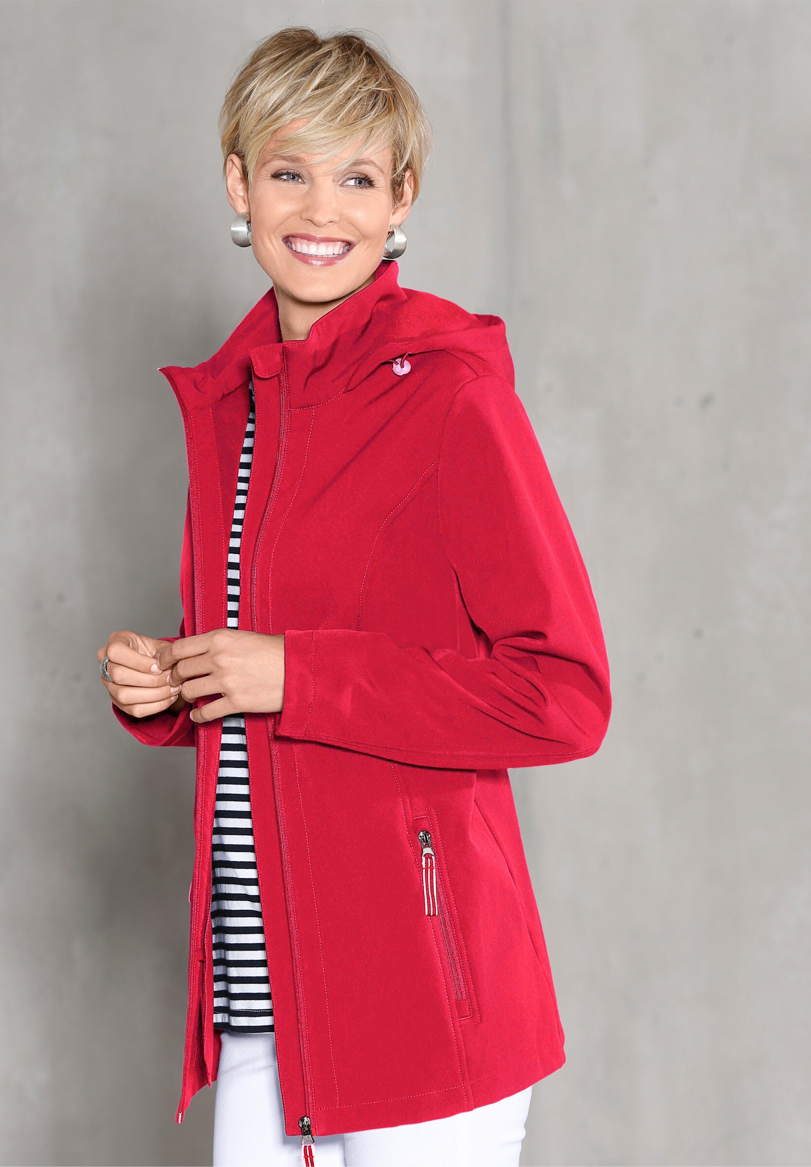 Sieh an! Softshelljacke »Softshell-Jacke Softshelljacke winddicht, atmungsaktiv« mit Kapuze