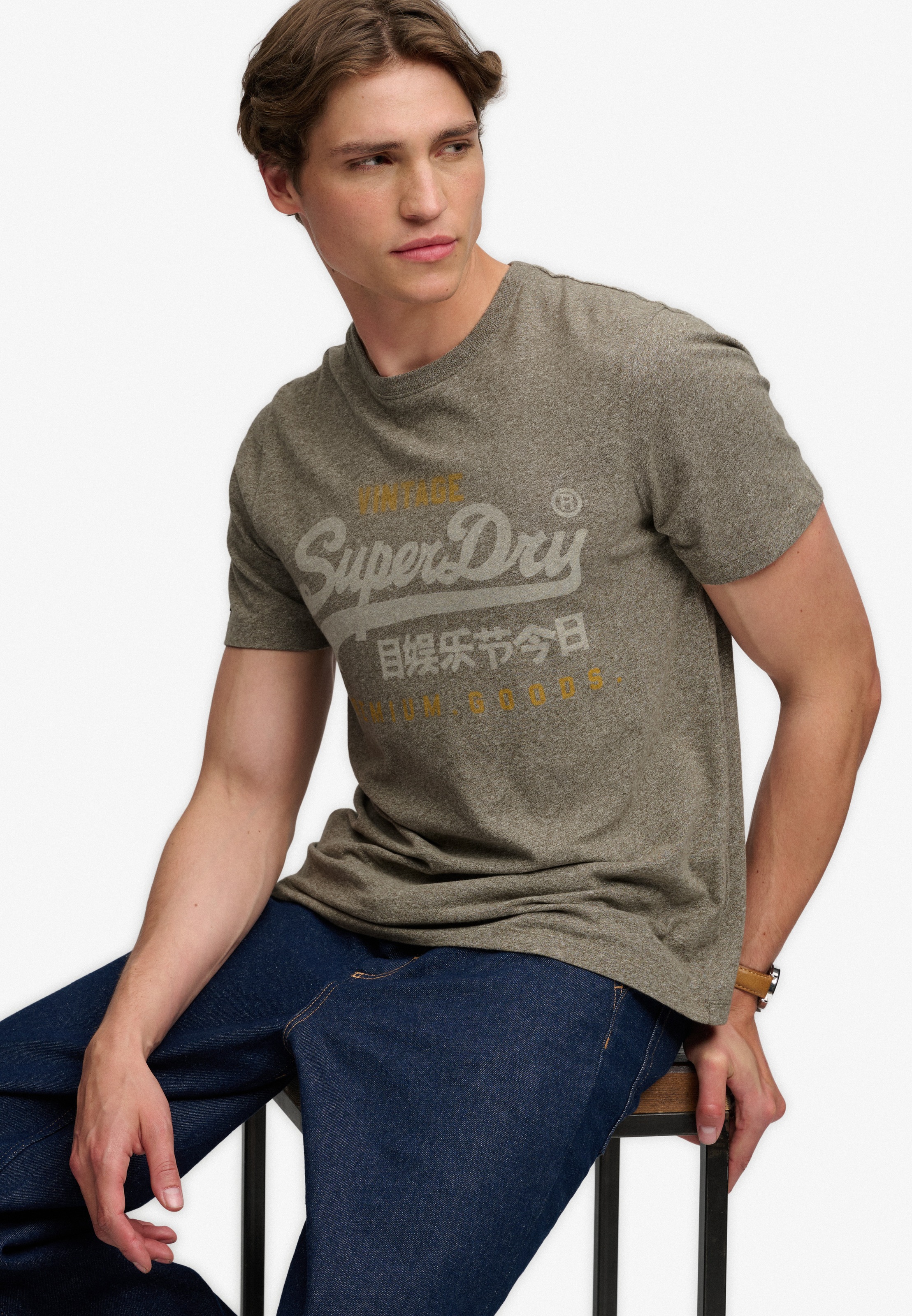 Superdry Rundhalsshirt »VL HERITAGE RELAXED TEE« Baumwolle, relaxed fit