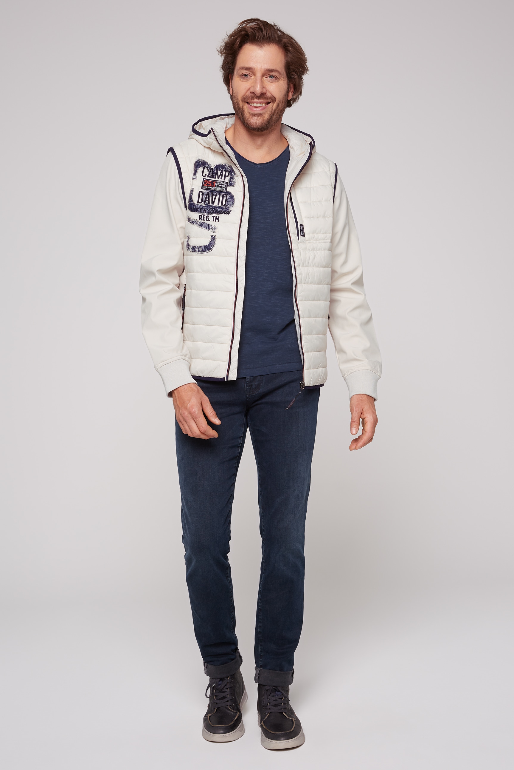 CAMP DAVID Softshelljacke, mit Kapuze, mit Label-Applikationen beidseitig
