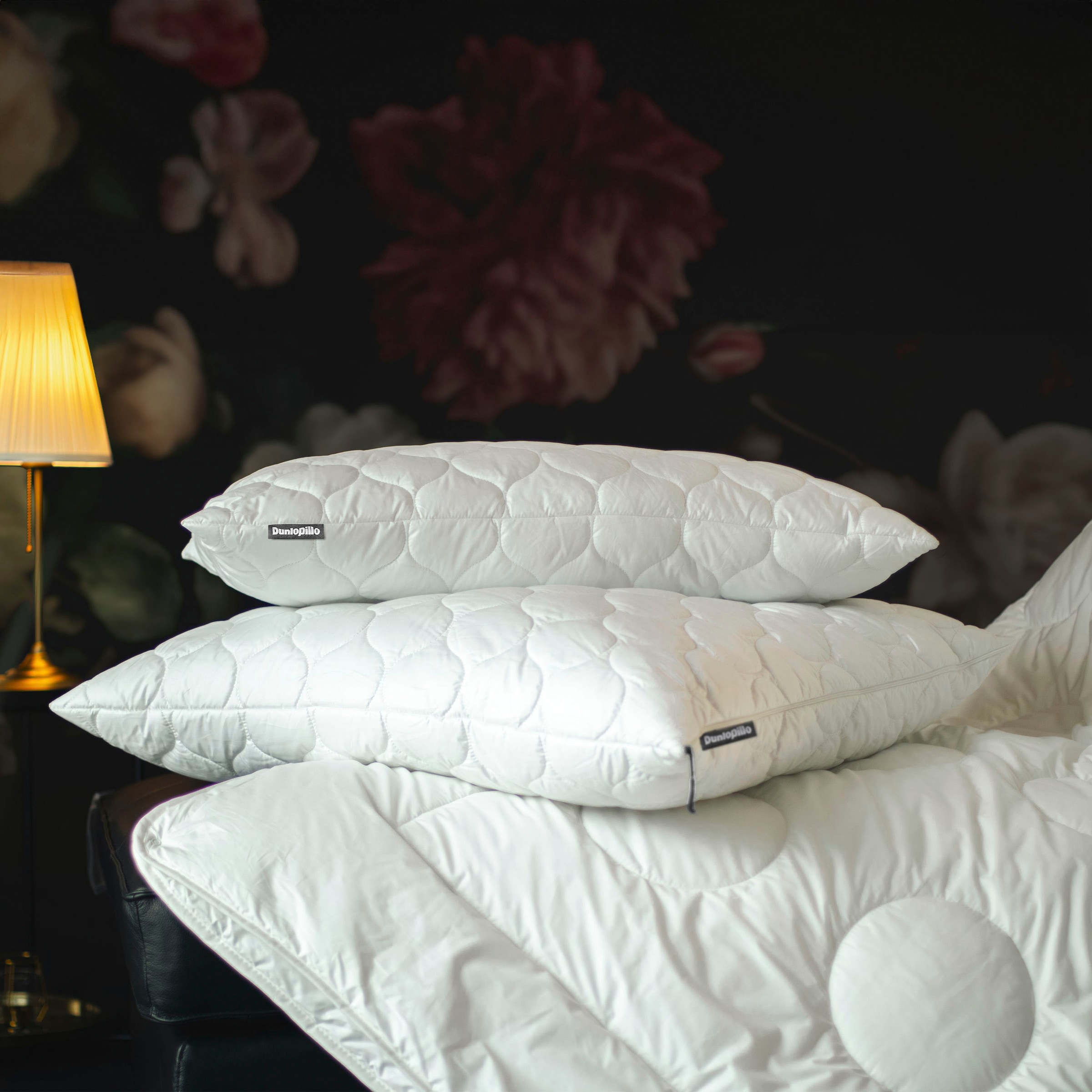 Dunlopillo Baumwollkissen »Fusion 40x80 oder 80x80 cm, luftdurchlässig, Climate-Control-Bezug«, Füllung: Polyester, Bezug: 100% Baumwolle, (1 St.), Dunlofill® Helix-Micro-Faser, allergikerfreundlich, hohe Qualität