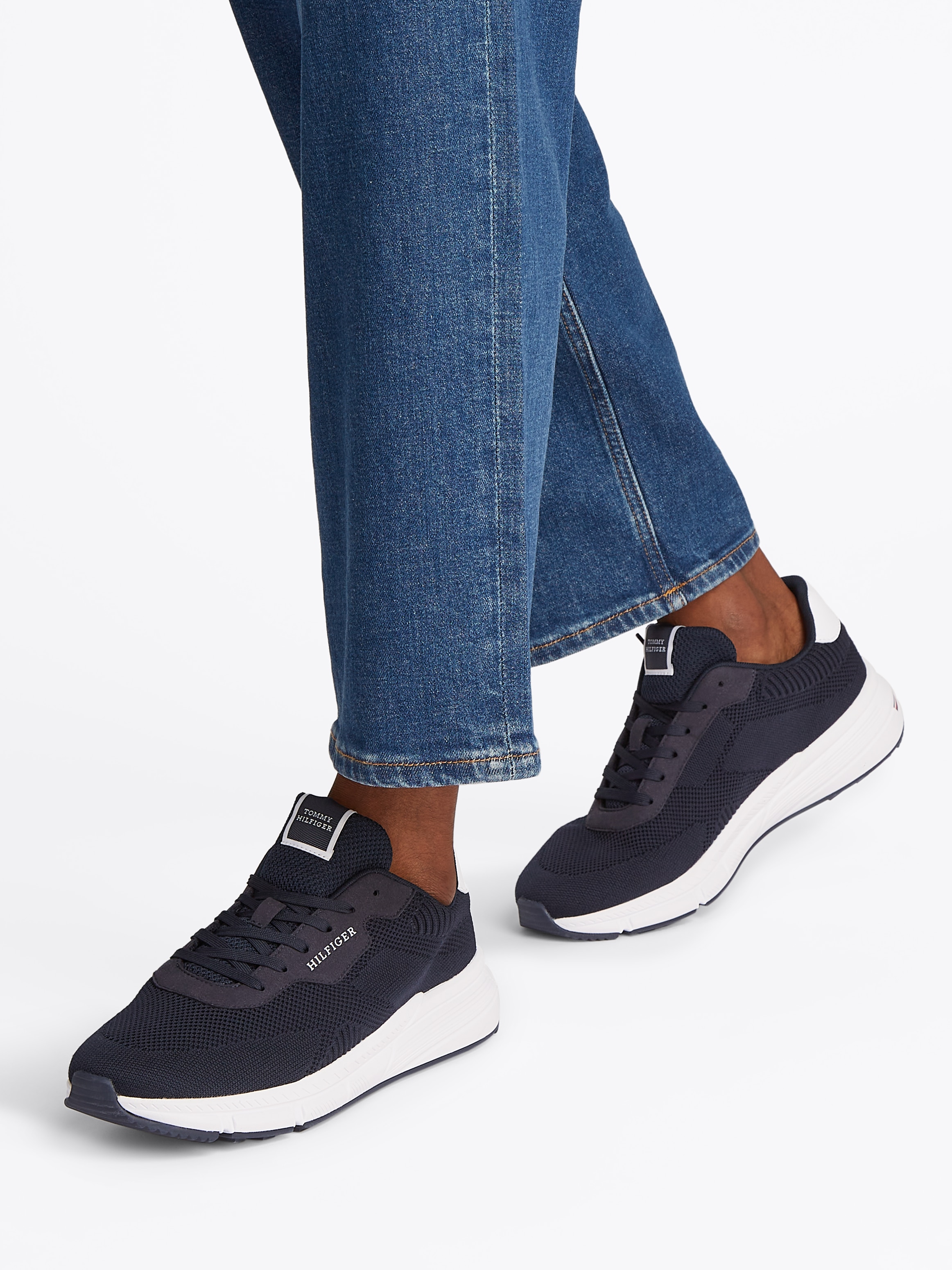 Tommy Hilfiger Sneaker »LIGHTWEIGHT RWB KNIT«, Freizeitschuh, Halbschuh, Schnürer mit Kontrast-Logo