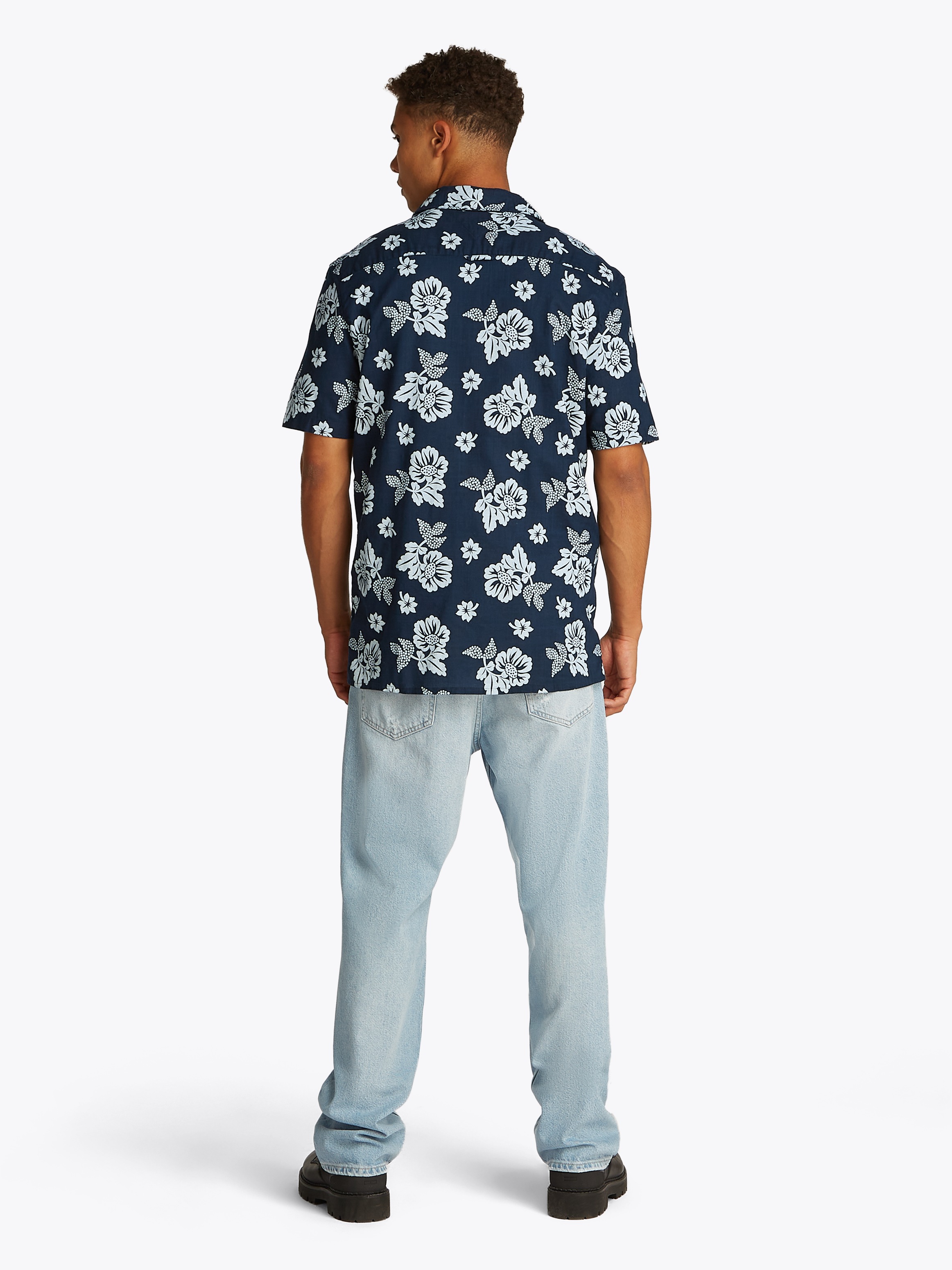 Tommy Jeans Plus Kurzarmhemd »TJM REG SLUB AOP SS SHIRT EXT«, Große Größen