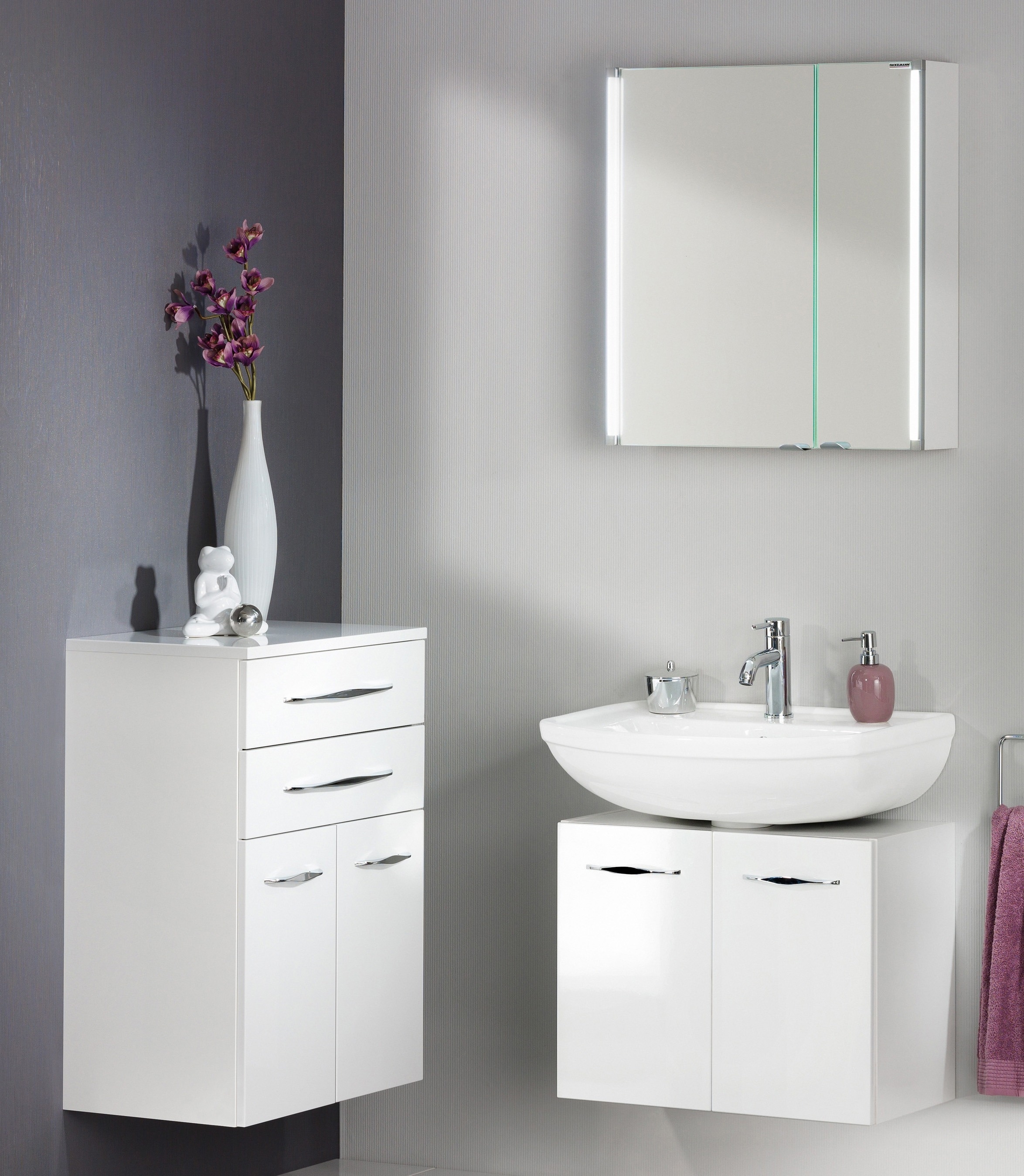 FACKELMANN Spiegelschrank »LED-LINE«, Badmöbel Breite 61 cm