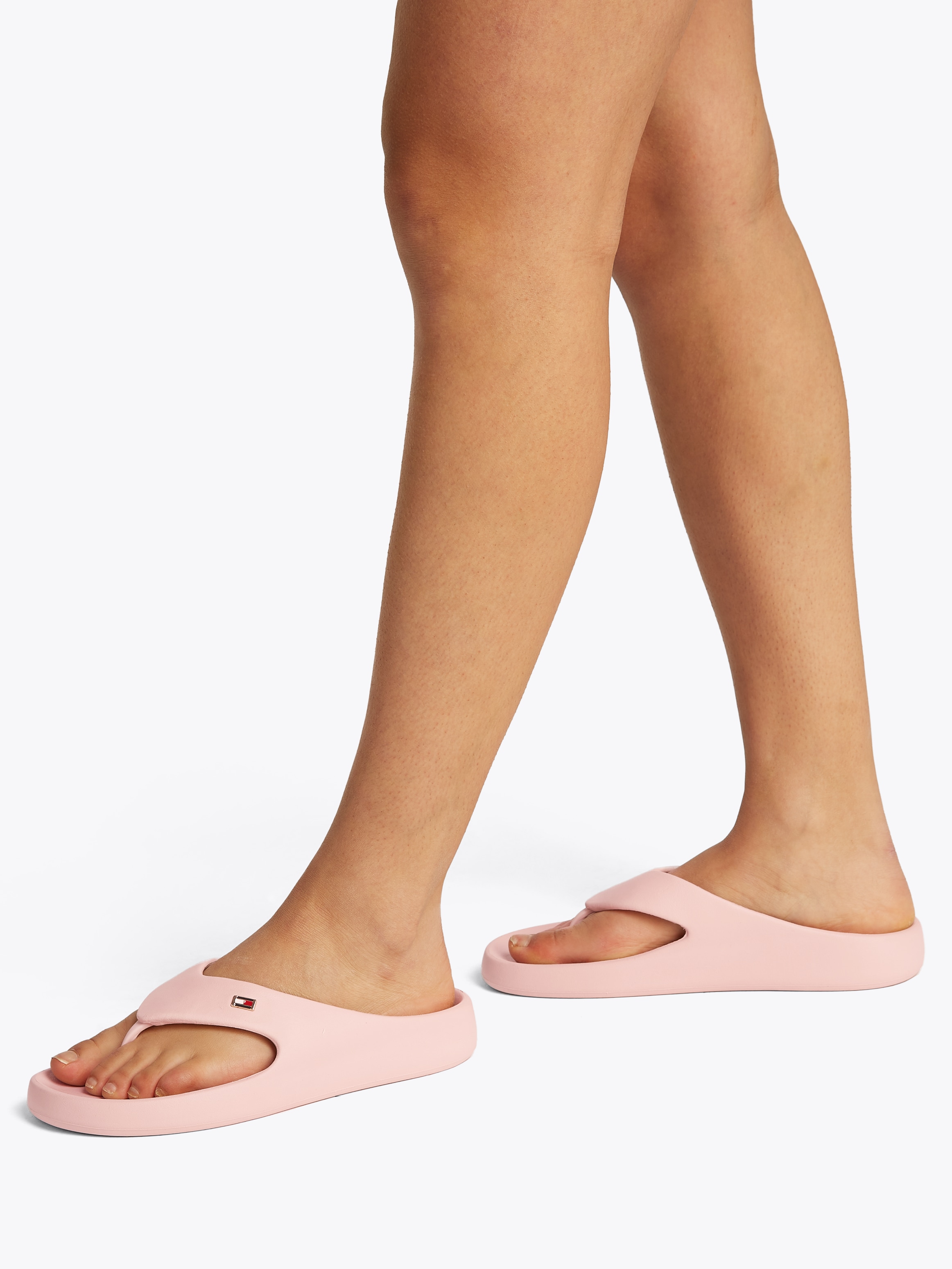 Tommy Hilfiger Zehentrenner »TH COMFORT BEACH SANDAL«, Dianette, Sommerschuh, Bequemschuh mit kleiner Logostickerei