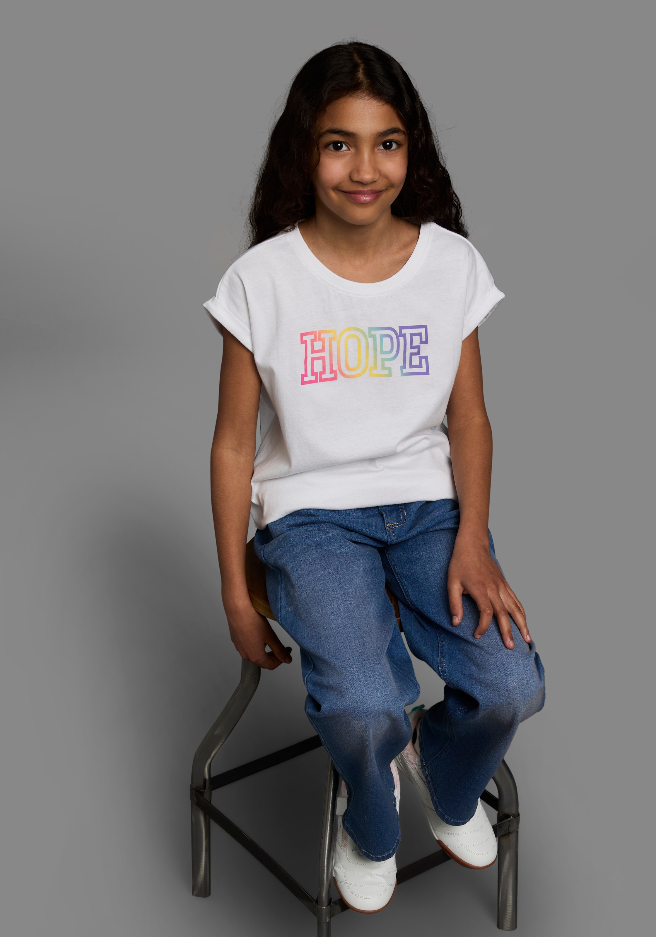 KIDSWORLD T-Shirt »Mit Print: HOPE«, Kurzarm, bequeme Passform, mit Print, Rundhalsausschnitt