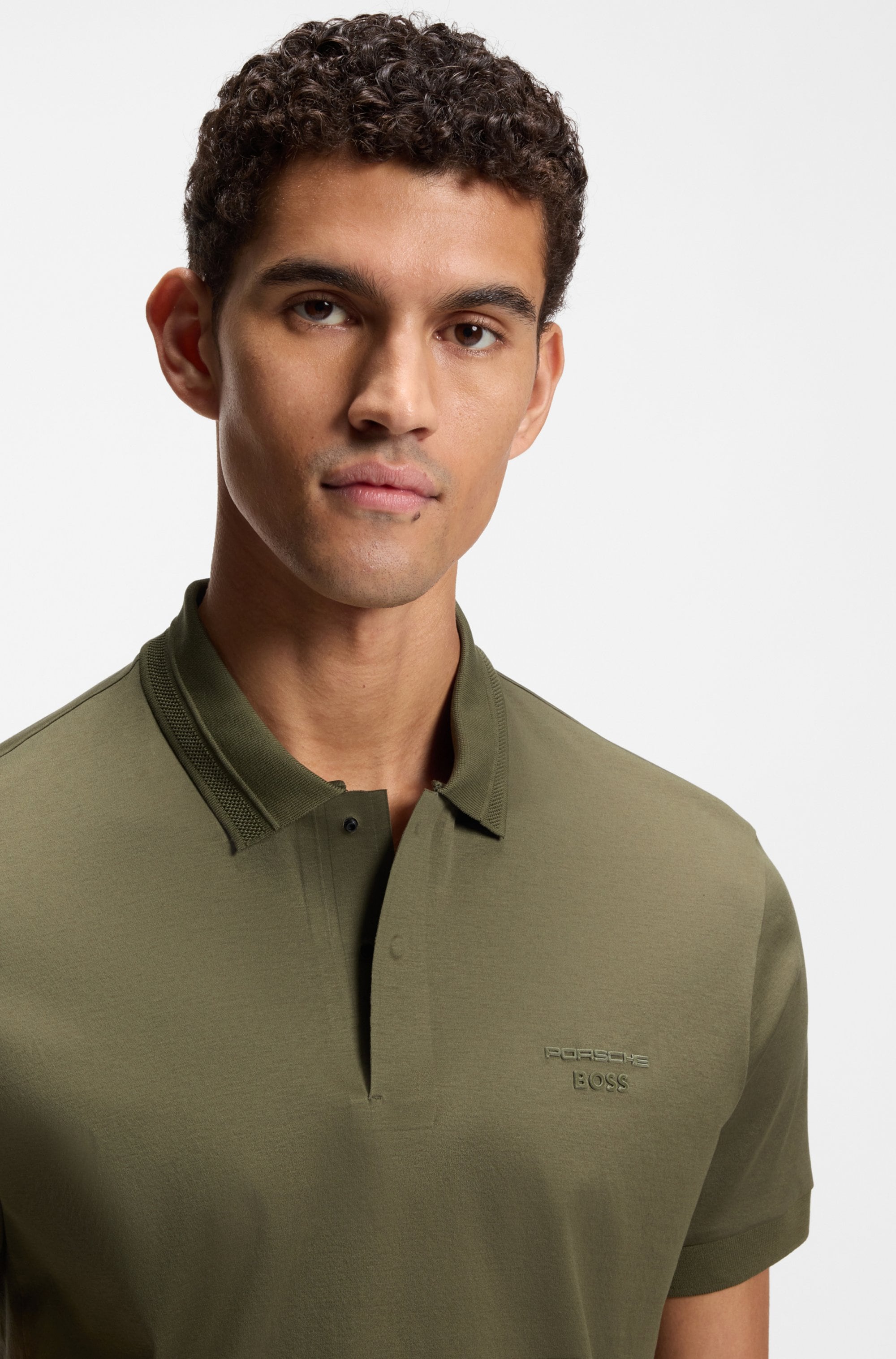 BOSS GREEN Poloshirt »Porsche Spirit 70 Capsule Collection« Premium Herrenmode Innovative Geruchskontroll-Technologie HEIQ MINT