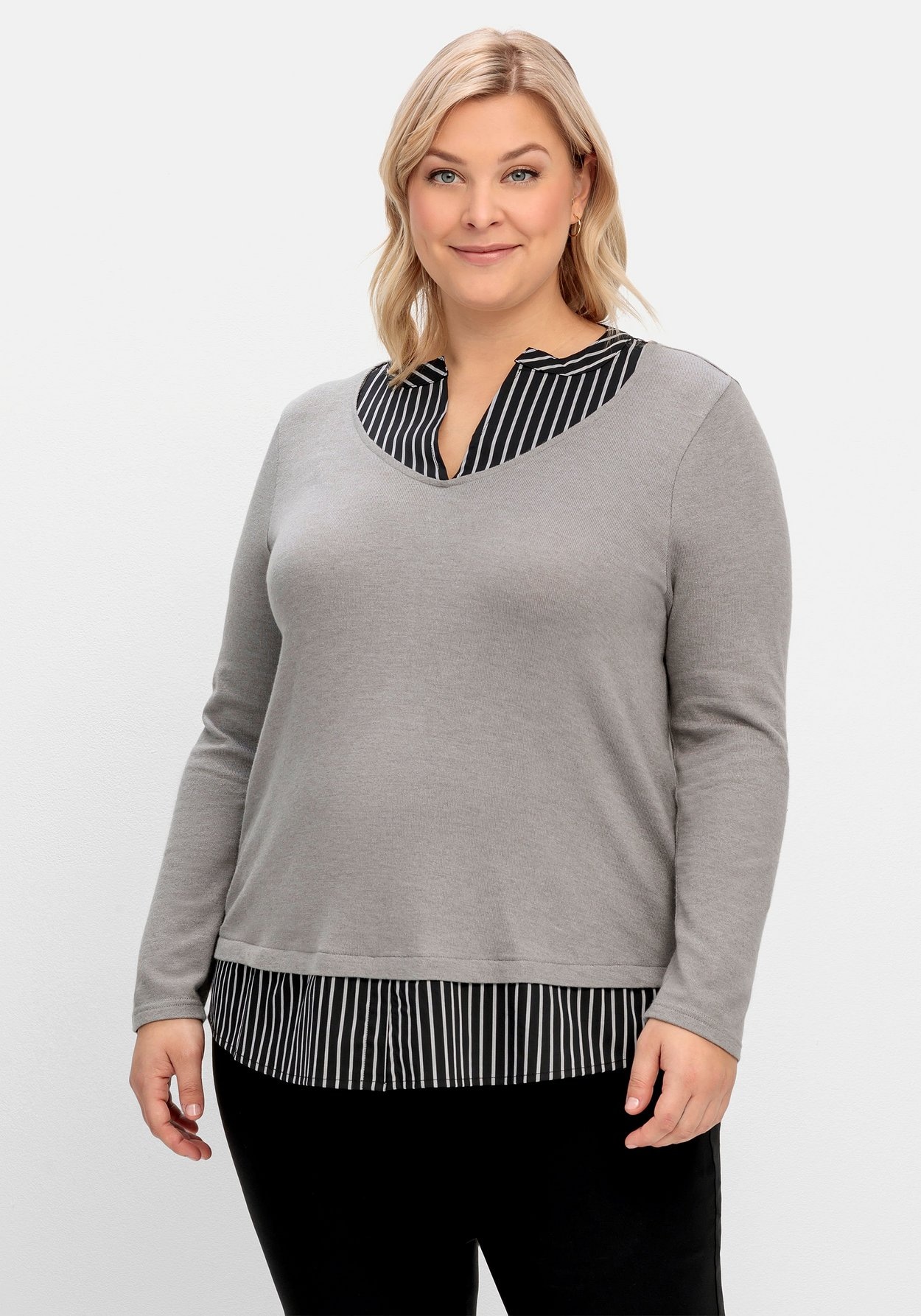 V-Ausschnitt-Pullover »2-in-1-Pullover mit Webeinsatz, in 2-in-1-Optik«, mit...