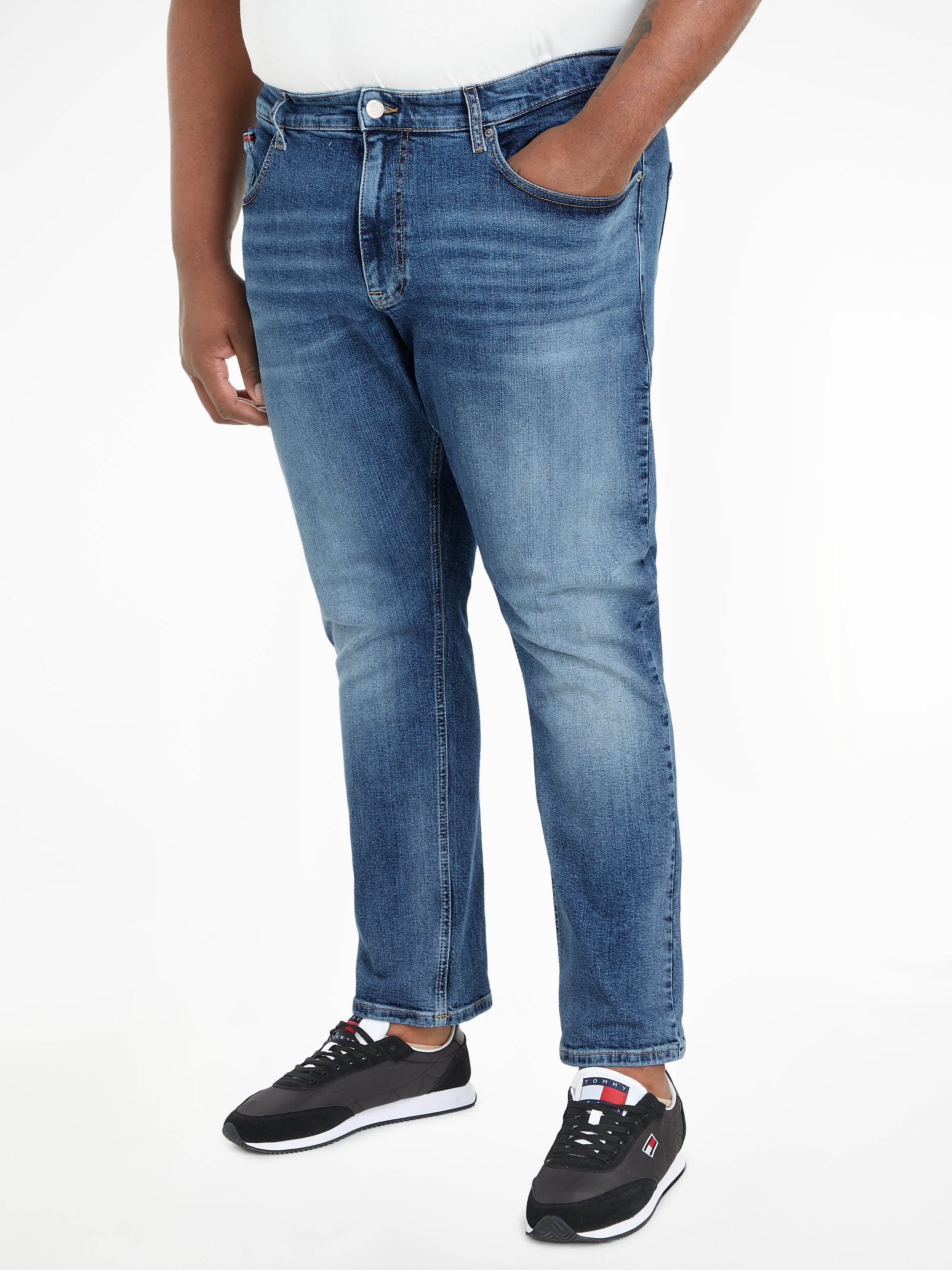 Tommy Jeans Plus 5-Pocket-Jeans »AUSTIN PLUS DG1219«, in großen Größen