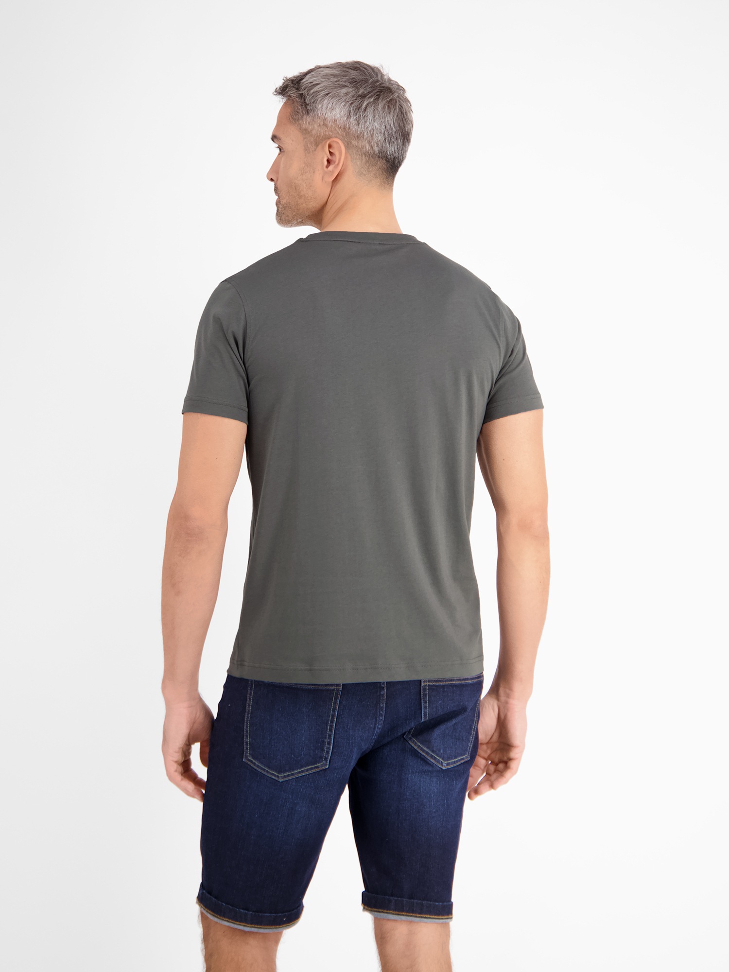 LERROS T-Shirt »LERROS Basic T-Shirt mit Logostitch«