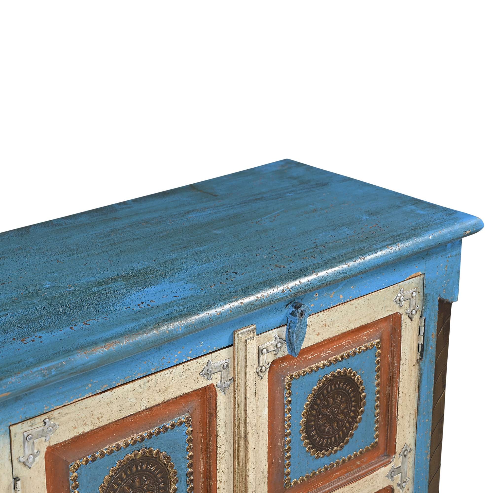 OTTO home Sideboard »Mahar« mit aufwendiger Schnitzerei, handgefertigt, Unika-Möbel, Breite 160 cm