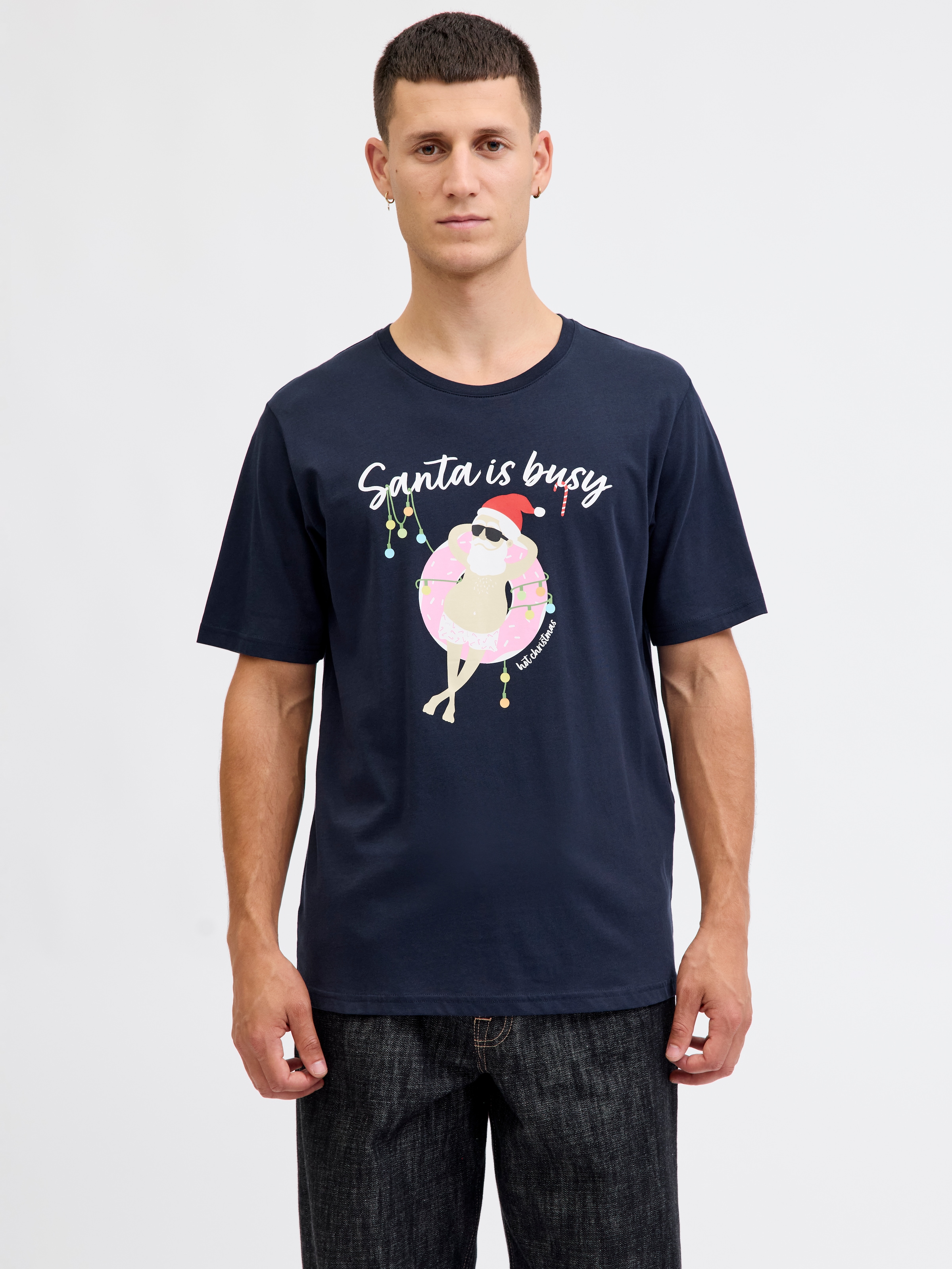 Jack & Jones Rundhalsshirt »JJCHRISTMAS TEE SS CREW NECK XMAS« mit weihnachtlichem Druck