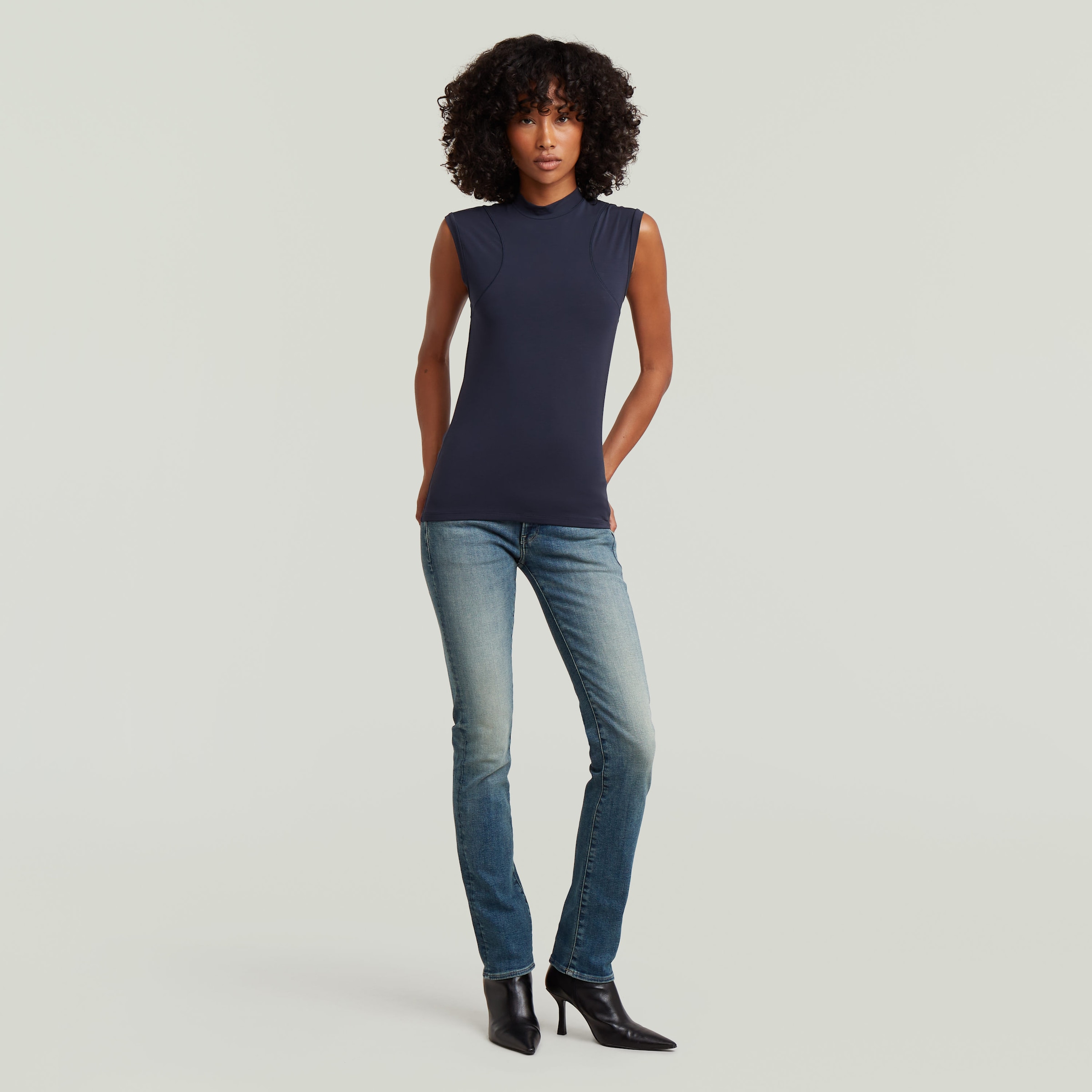 G-STAR Straight-Jeans »Midge« 5-Pocket-Design mit markanten Steppnähten
