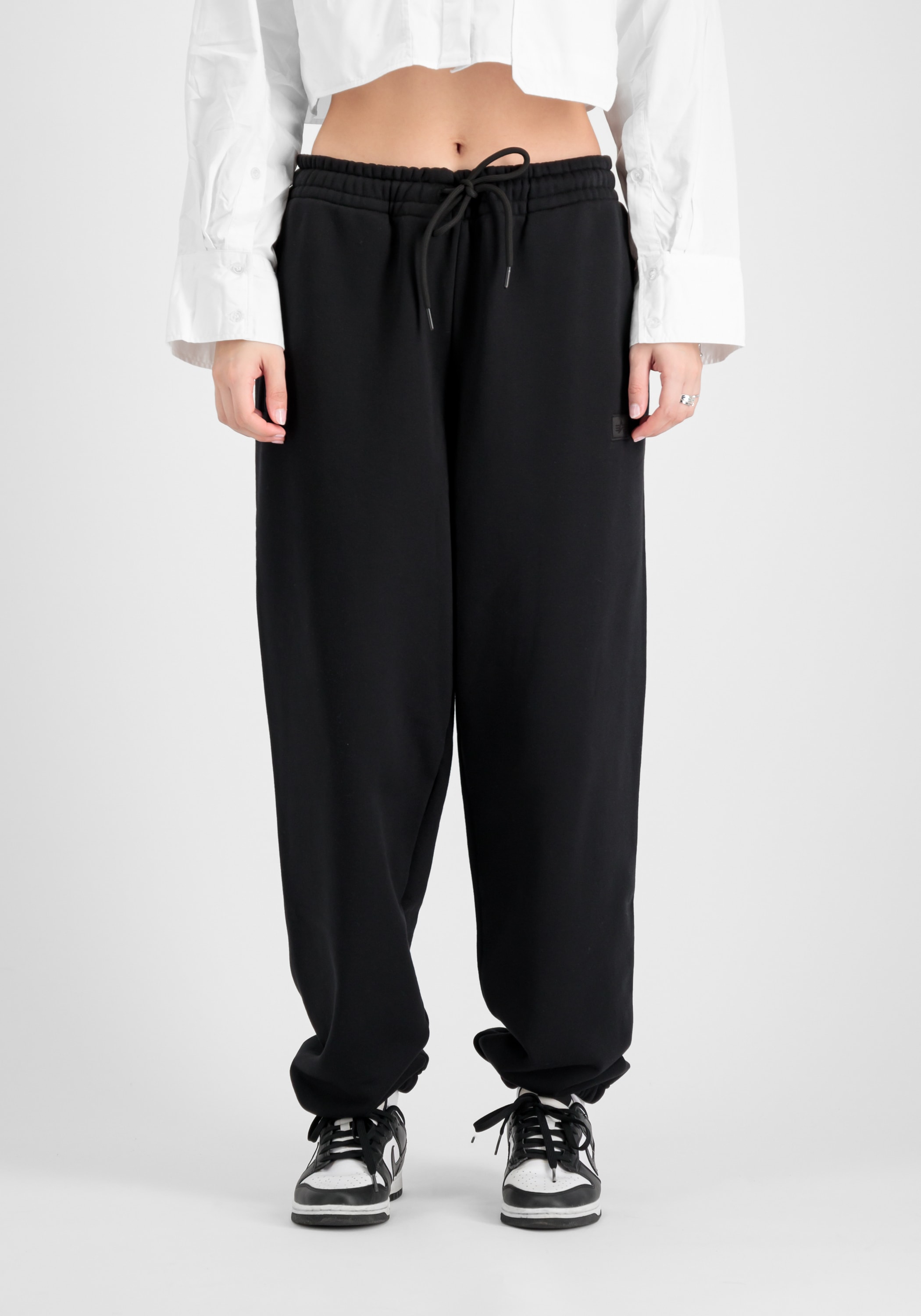 Alpha Industries Jogginghose »Alpha Industries Women - Jogger Alpha Essentials RL Jogger Wmn«