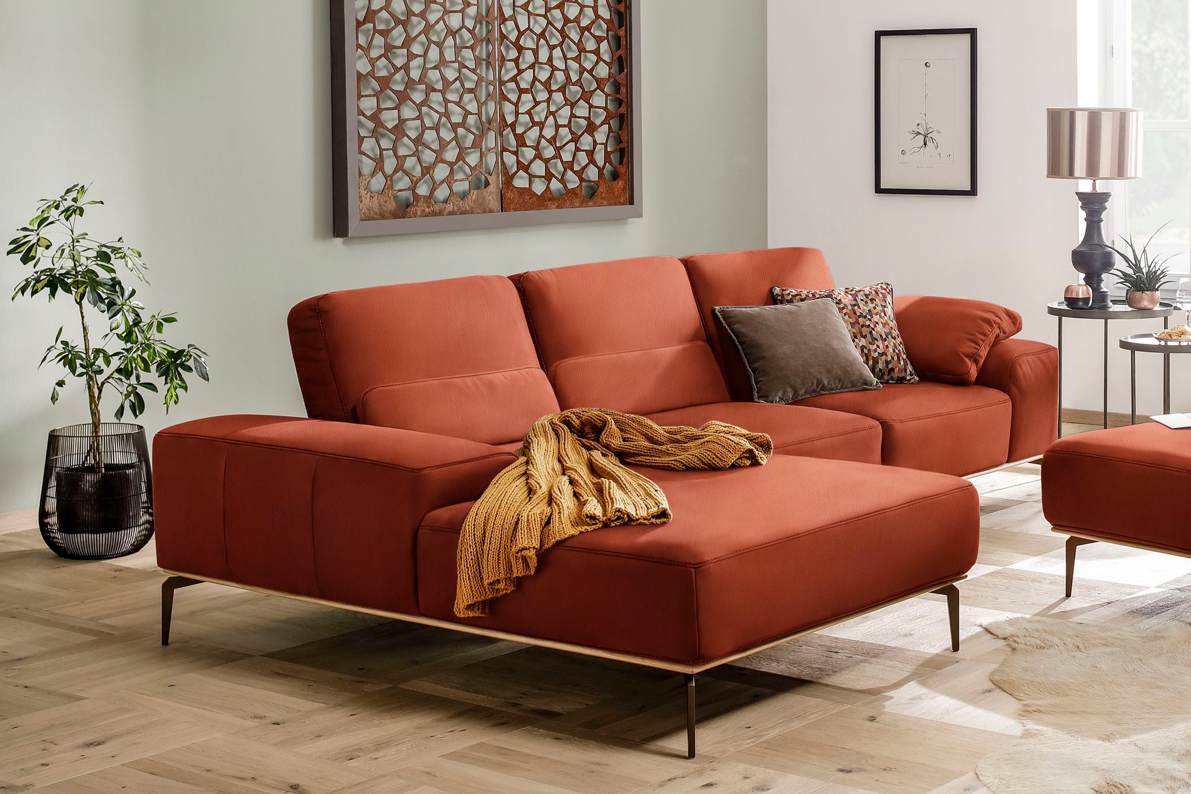 W.SCHILLIG Ecksofa »run, Designsofa mit tollem Sitzkomfort, L-Form«, mit Holzsockel, Füße in Bronze pulverbeschichtet, Breite 299 cm