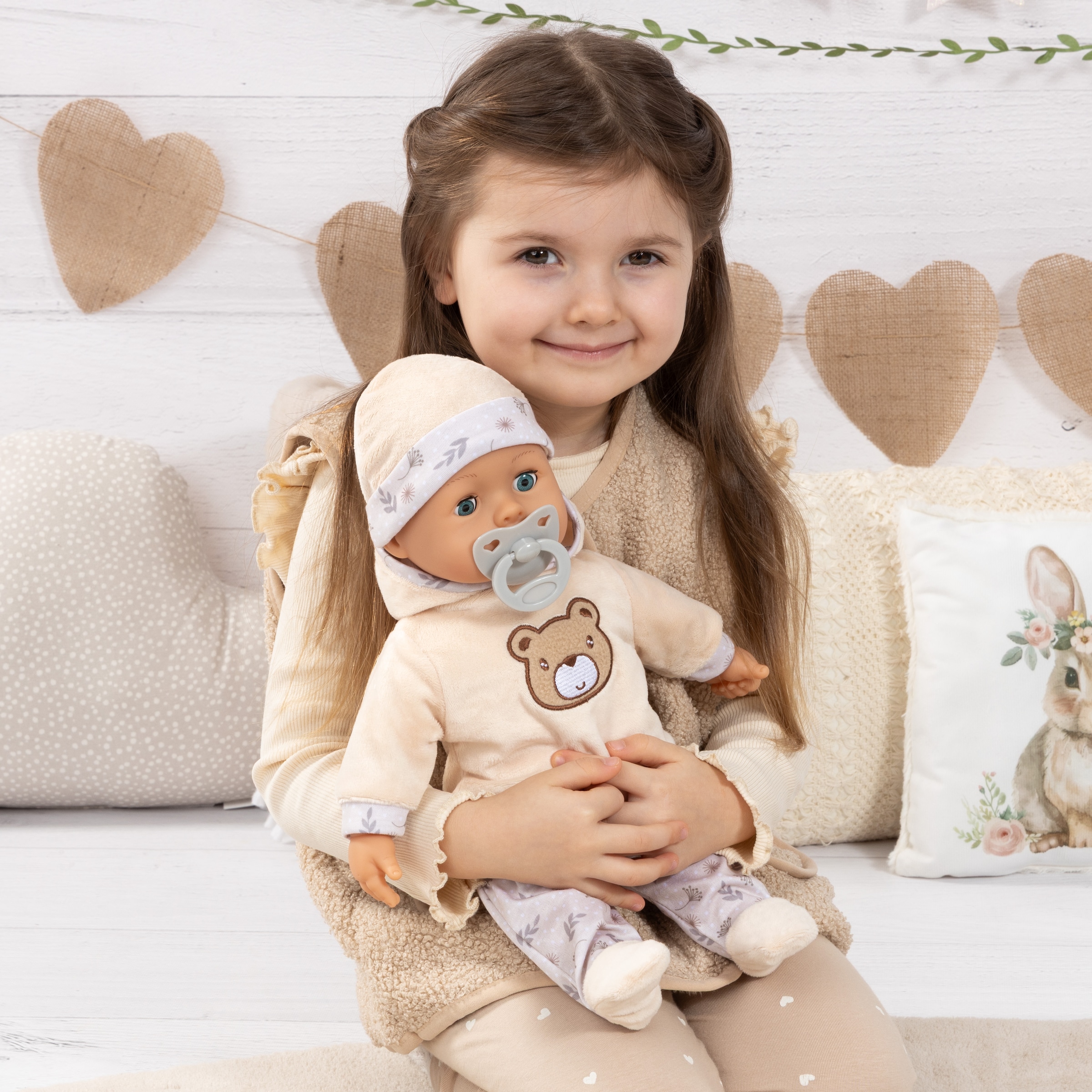 Bayer Babypuppe »First Words 38 cm beige/weiß«