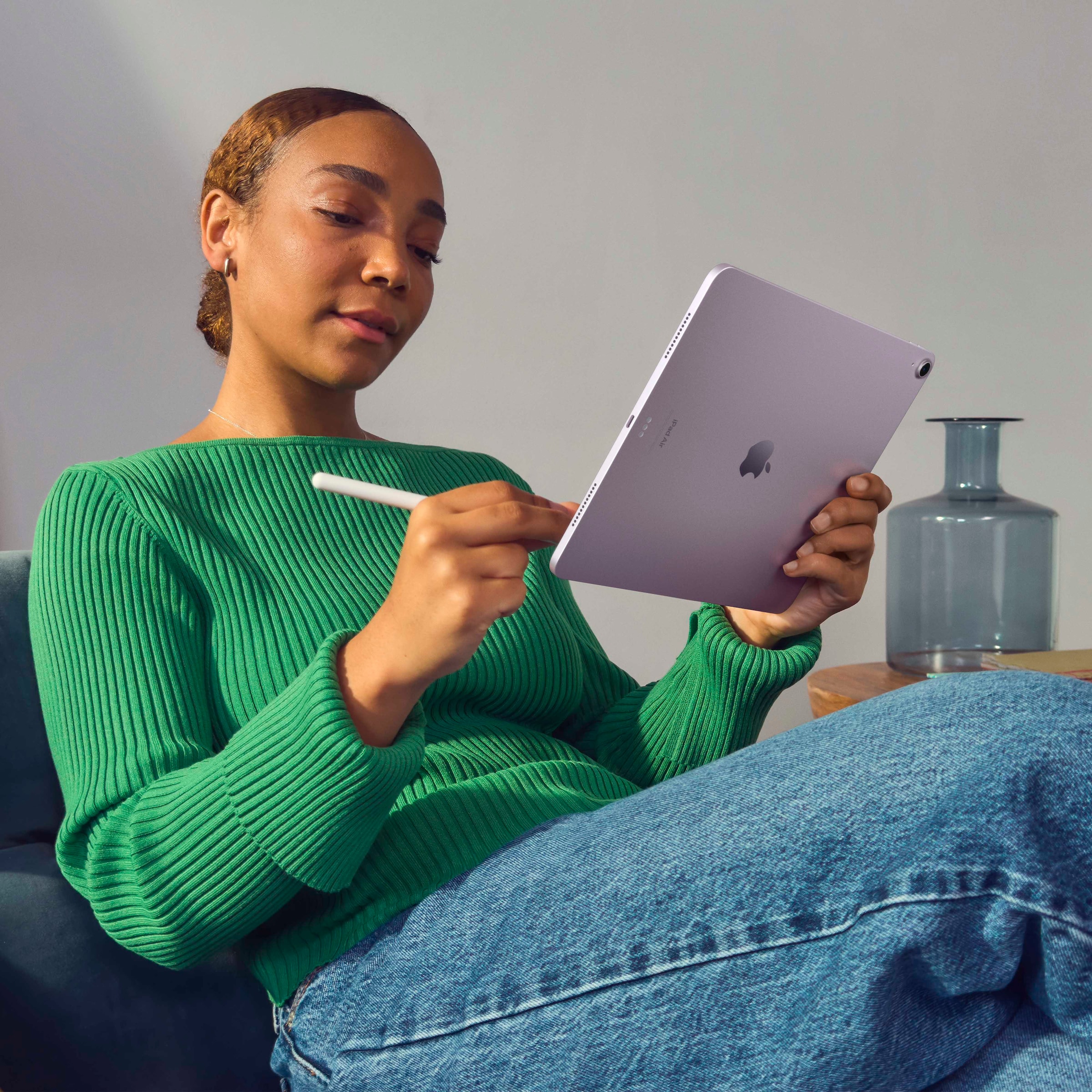 Apple Tablet »11" iPad Air Wi-Fi + Cellular 1TB«, (27,59 cm / 10.86 Zoll), iPadOS, 5G,)