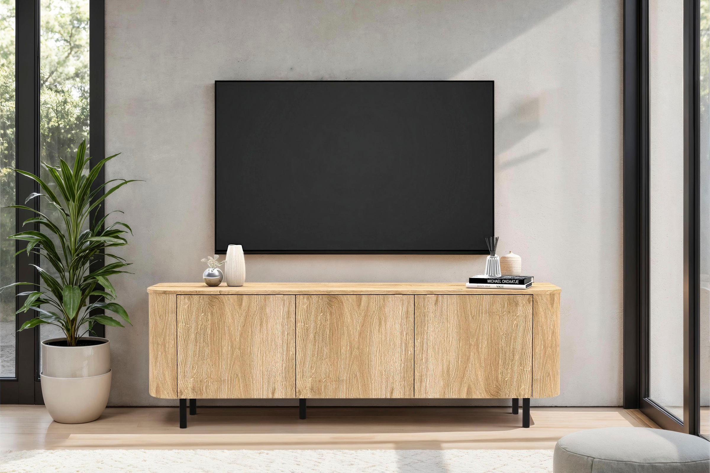 Home affaire Lowboard »Murano, 181 cm breit, 3 Türen, TV-Schrank, TV-Kommode, Medienboard« Formgebogenes MDF, Stirnseiten mit Rundung, Füße und Griffe aus Metall