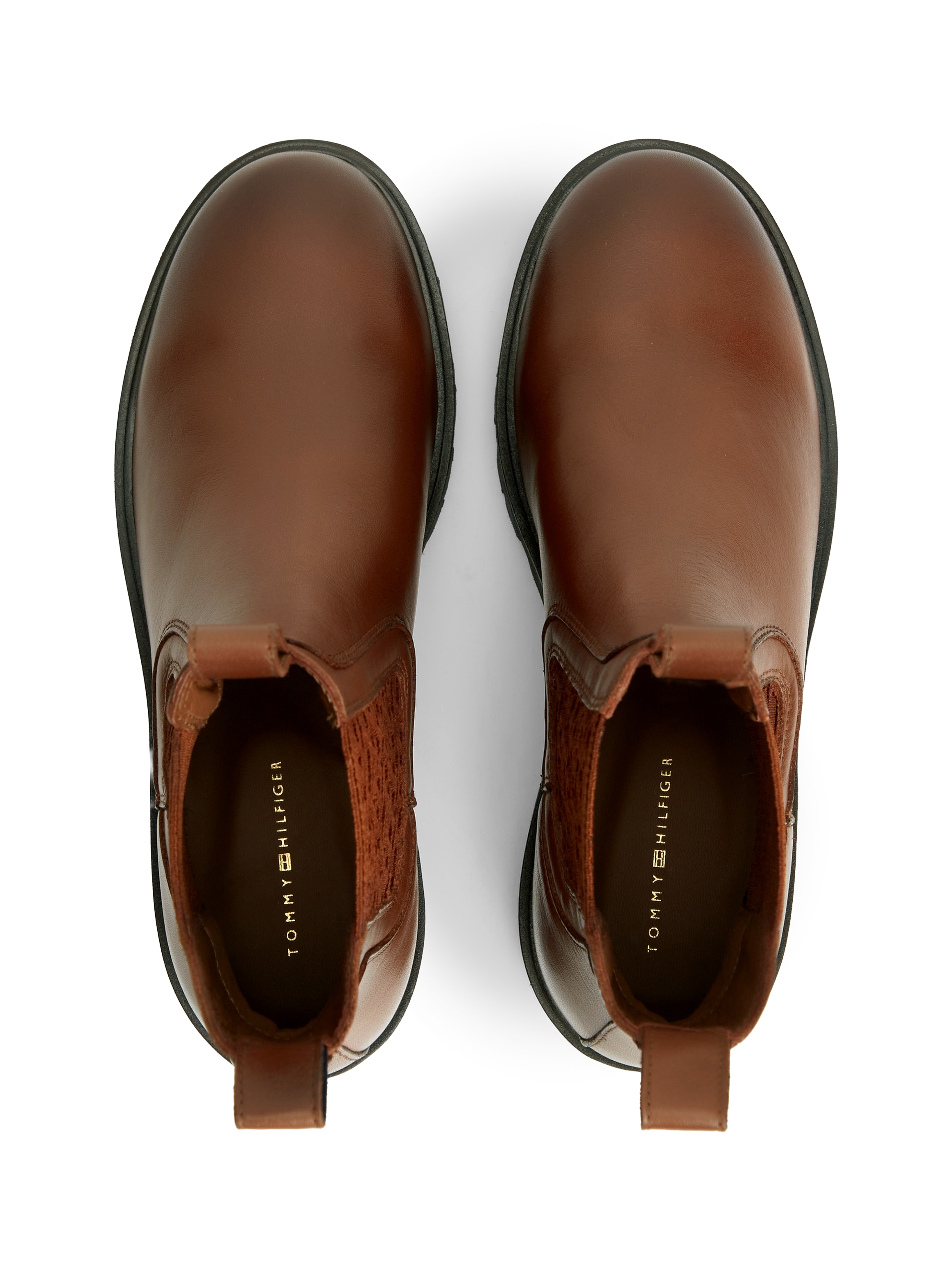 Tommy Hilfiger Chelseaboots »TH MONOGRAM LEATHER CHELSEA BOOT«  Blockabsatz, Schlupfboots, mit beidseitigem Stretcheinsatz