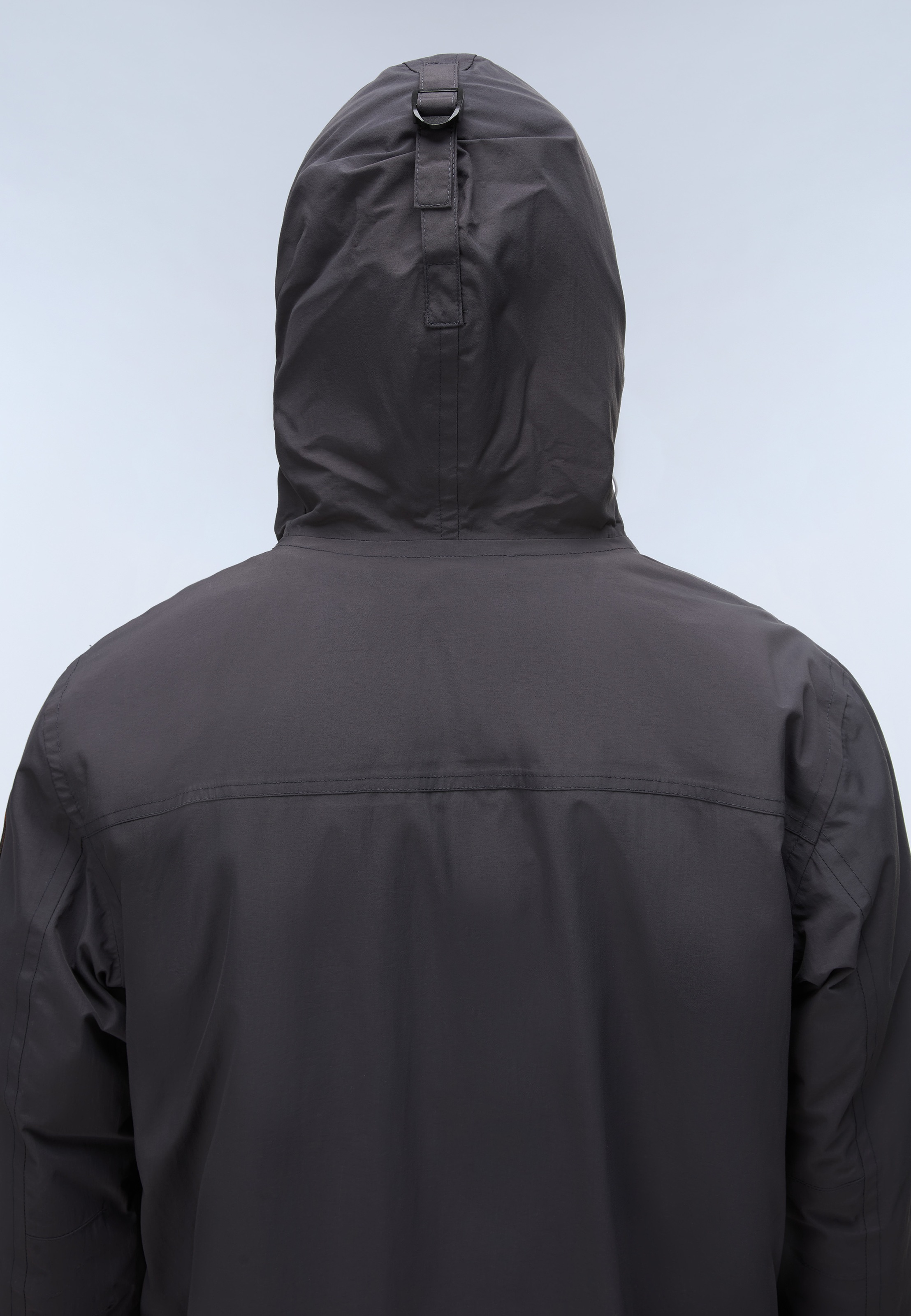 Napapijri Anorak »RAINFOREST POCKET 2 DARK GREY SOLID« mit sportlichem Schnitt, für Erwachsene, aus Polyamid