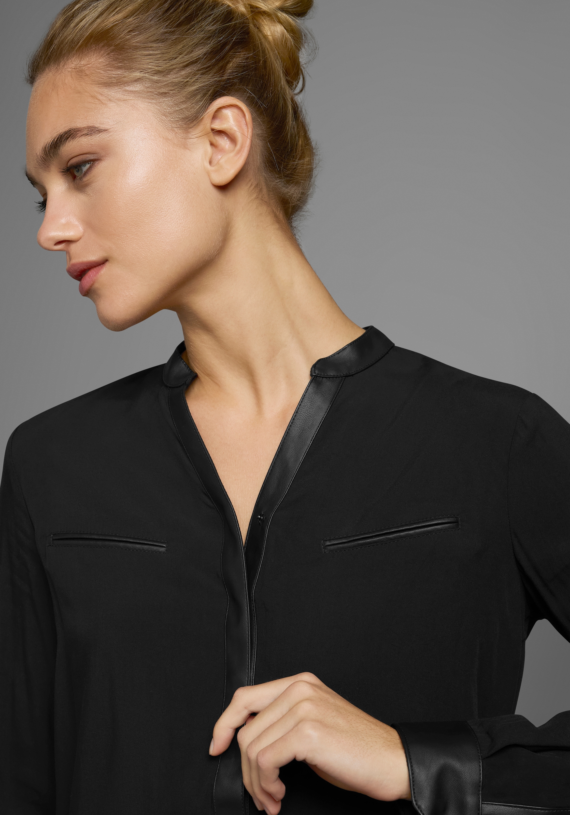AJC Hemdbluse, mit Details aus Lederimitat