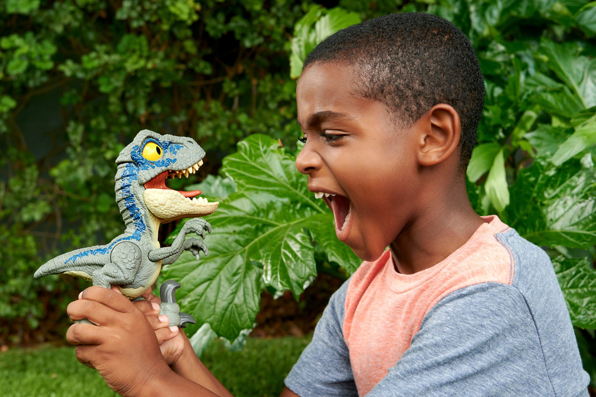 Mattel® Actionfigur »Jurassic World, Mega Roar Velociraptor, Blue«, mit Brüllaction