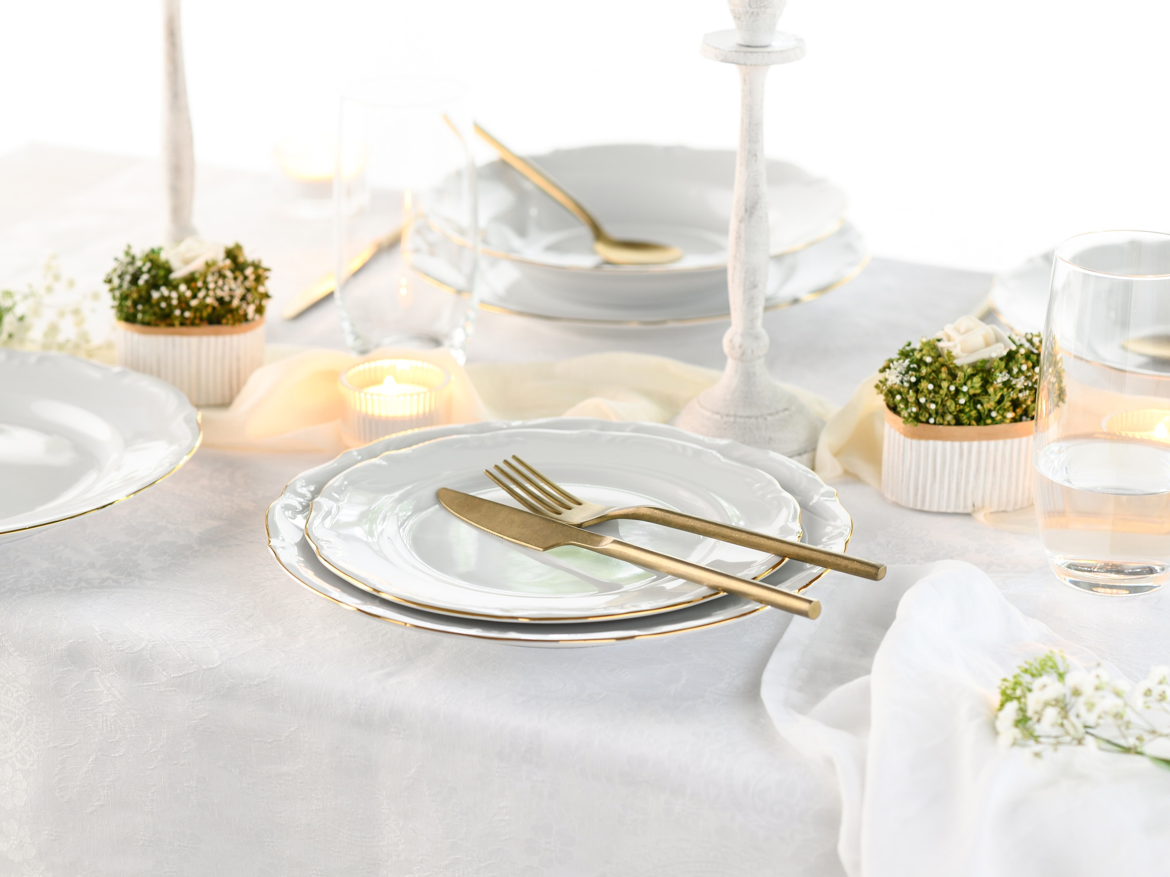 CreaTable Kombiservice »Maria Theresia, Kombi-Service 30-tlg« Traditionelle Porzellanform