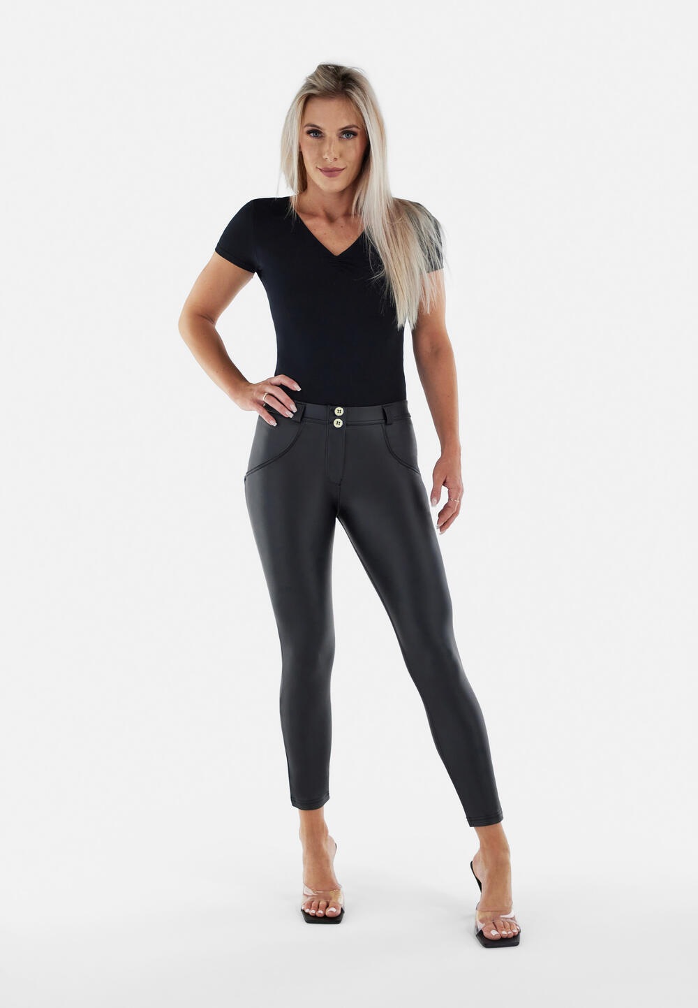 Freddy 7/8-Hose »WRUP REGULAR SUPERSKINNY 7/8«, mit Push up-Effekt, aus Lederimititat