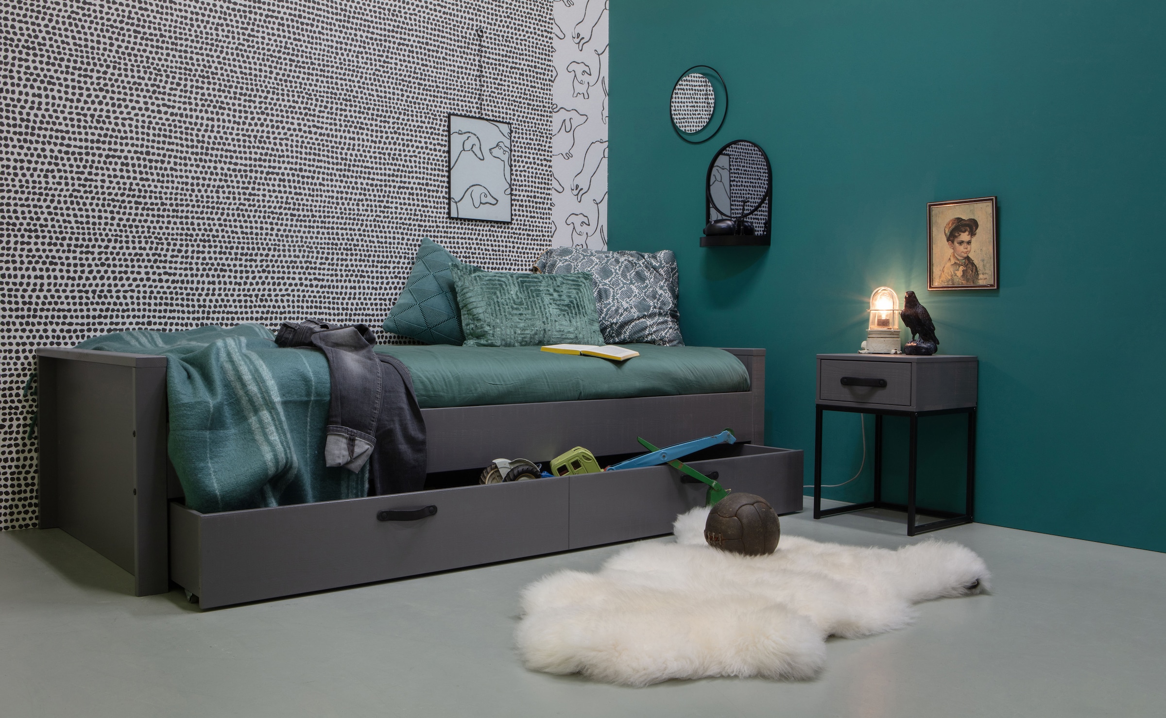 WOOOD Bettgestell »Morris FSC®-Kiefernholz bandsägerauh,H 53 x B 214 x T 95 cm« Matratzenmaß 90x200 cm, einfach zu montierbar, Schublade optional