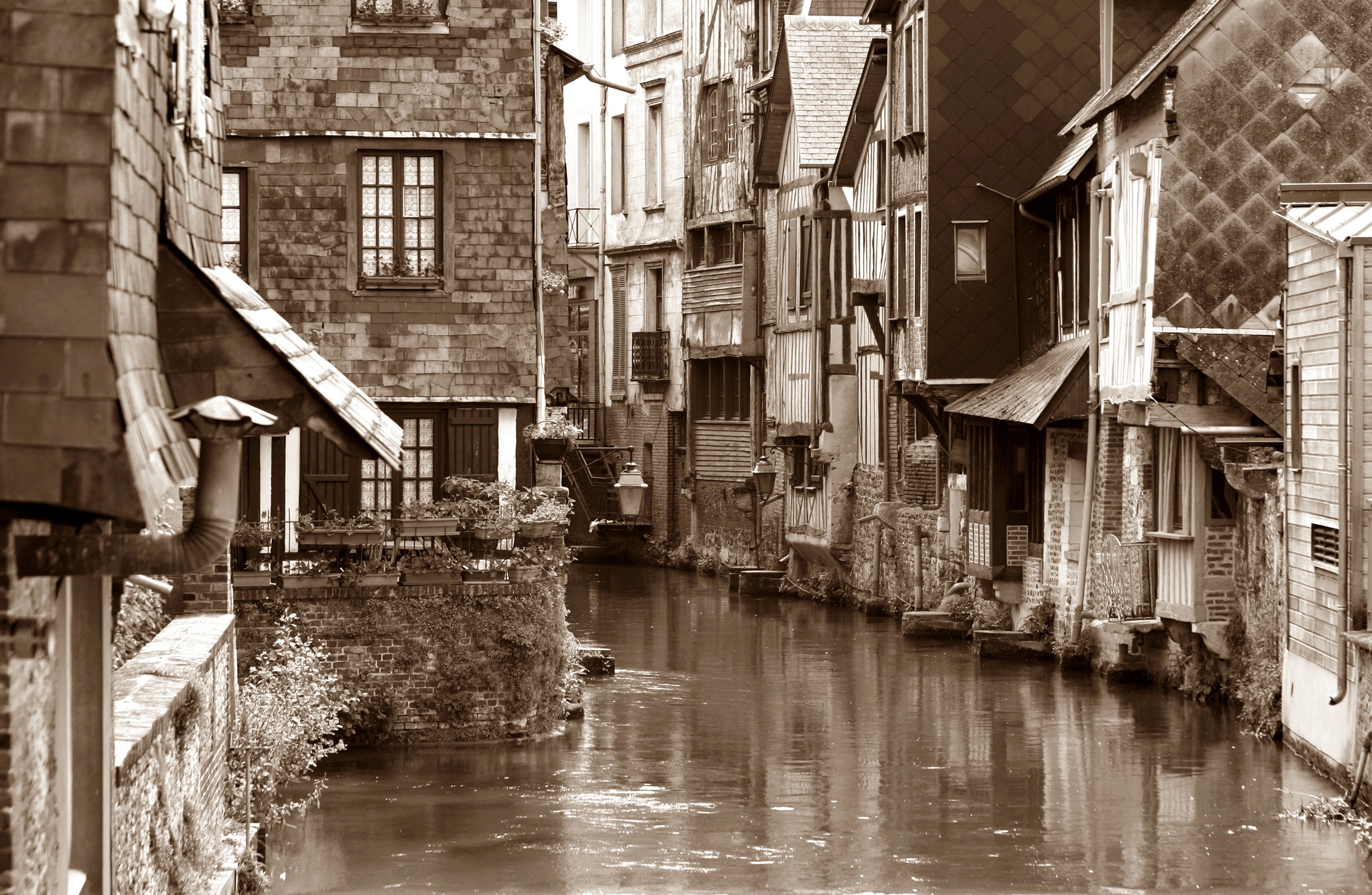 Papermoon, Fototapete »Venedig Sepia«, bunt, Vlies, B/L: 4,5 m m x 2,8 m m - Bahnen: 9 Stk. St., bunt