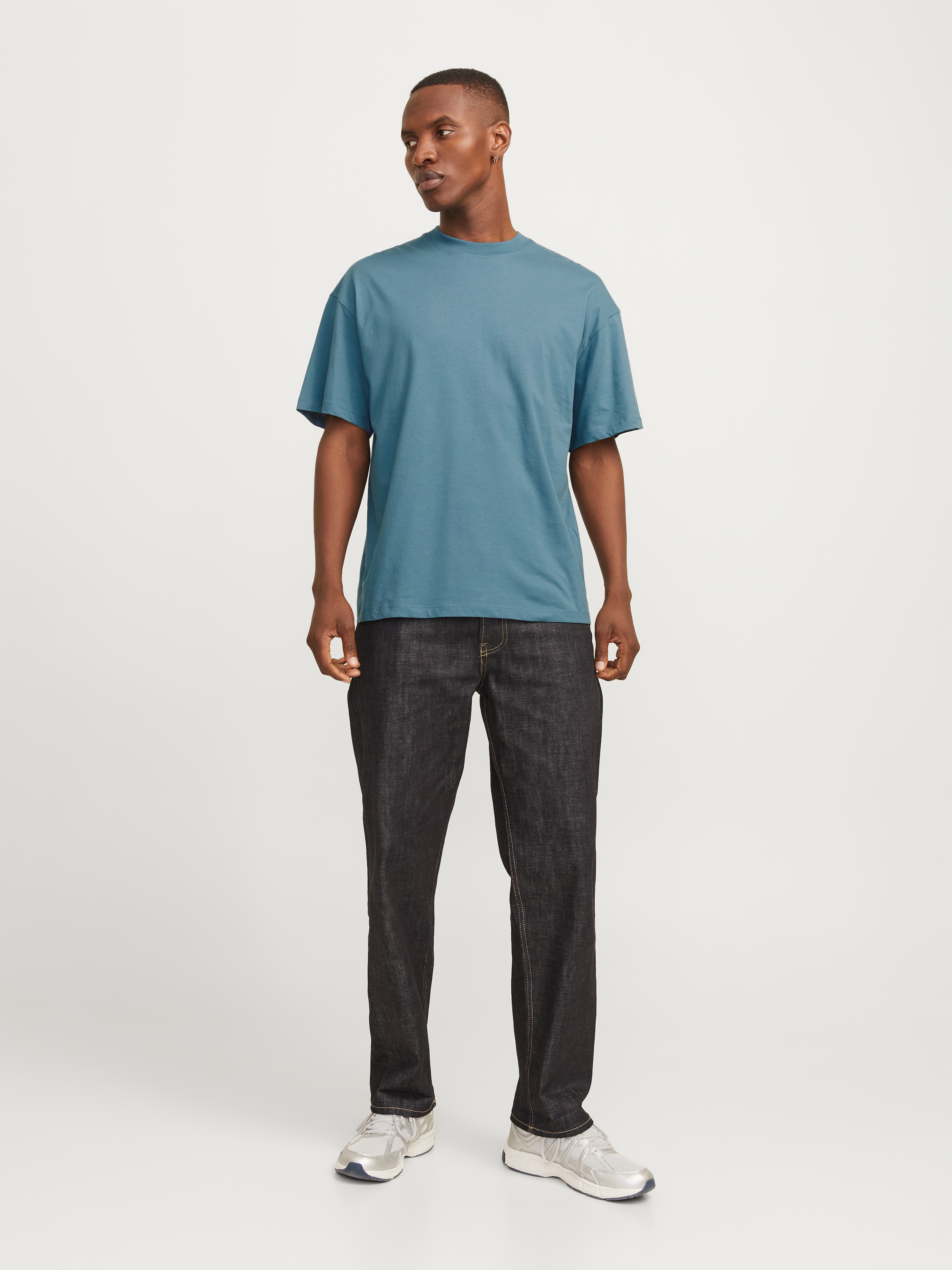 Jack & Jones Oversize-Shirt »JJEBRADLEY TEE SS O-NECK NOOS«, mit Rundhalsausschnitt