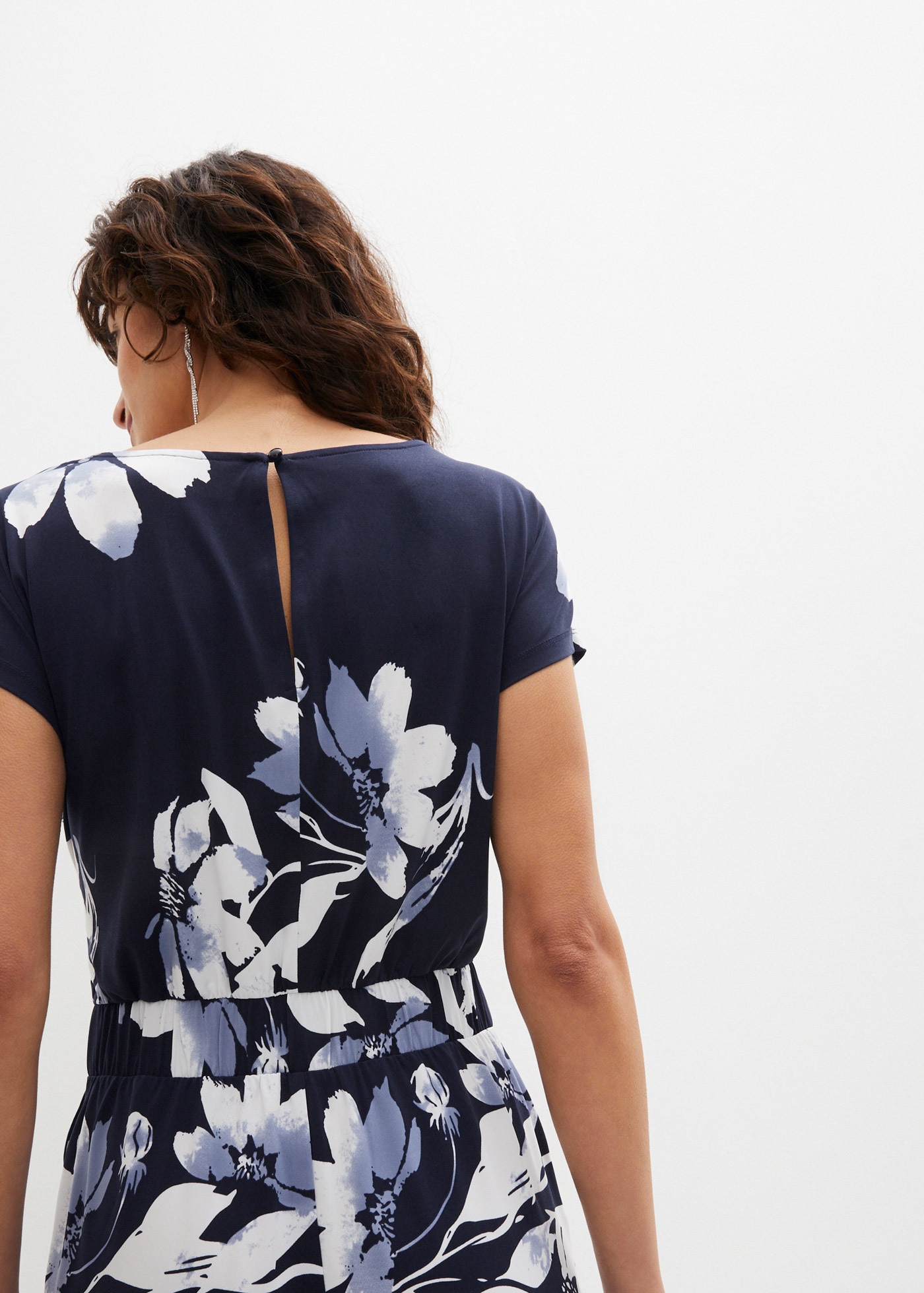 bonprix Jumpsuit »Jumpsuit mit Bindeband« für eleganten Look, mit Bindeband zur Taillenanpassung