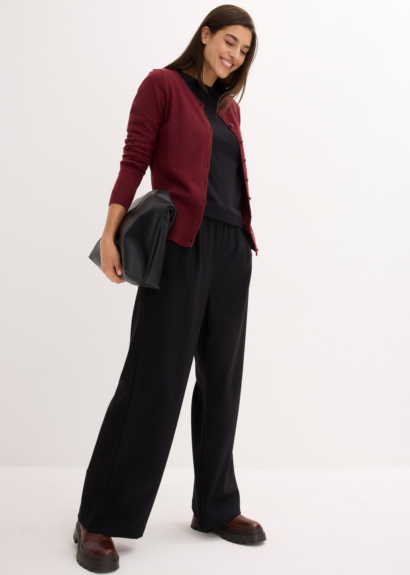 bonprix Strickjacke gerade Passform, unifarben, aus Baumwollmischung, mit Knopfleiste