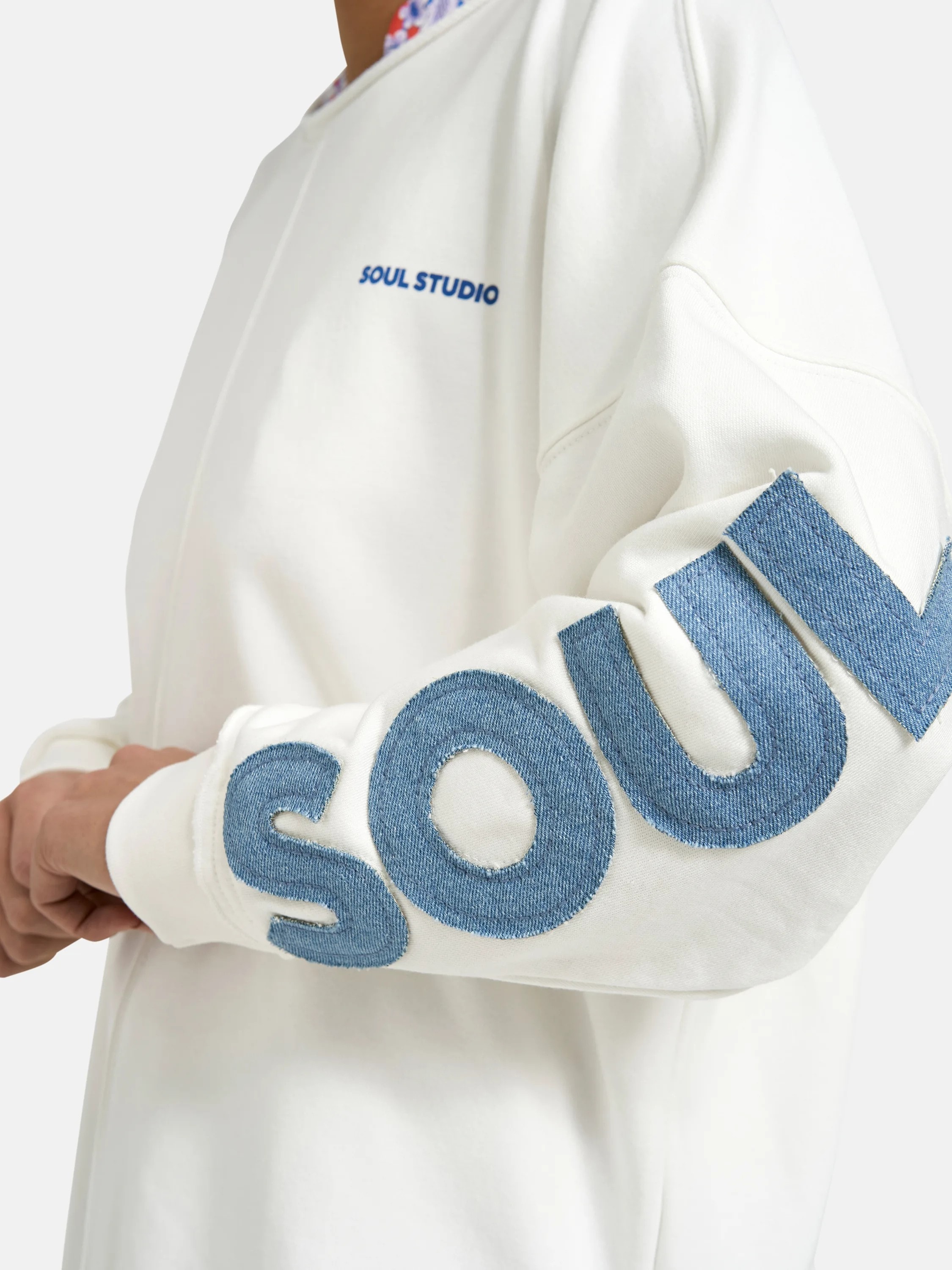 Smith & Soul Sweatshirt , mit Aufnähern, oversize
