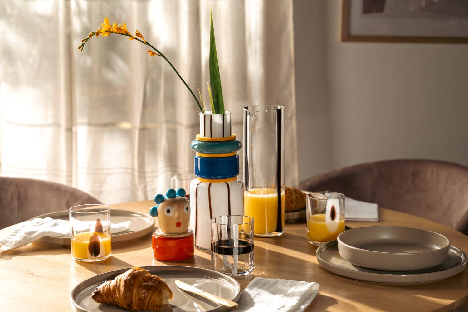 LEONARDO Wasserkrug »BANDA NERA, Krug, 1 Liter« in konischer Form, mit Farbglasstreifen