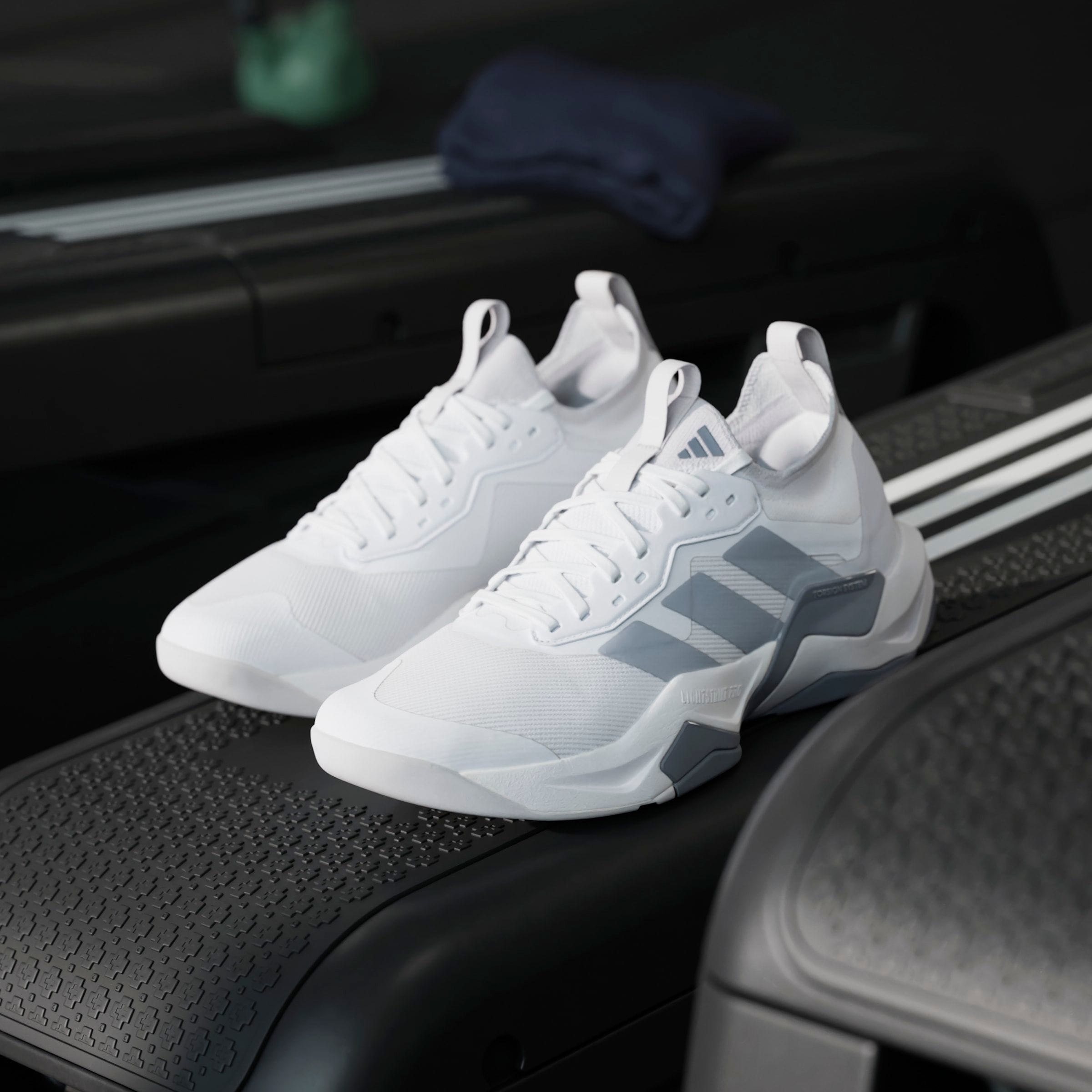 adidas Performance Trainingsschuh »RAPIDMOVE ADV 2 HIIT-E«