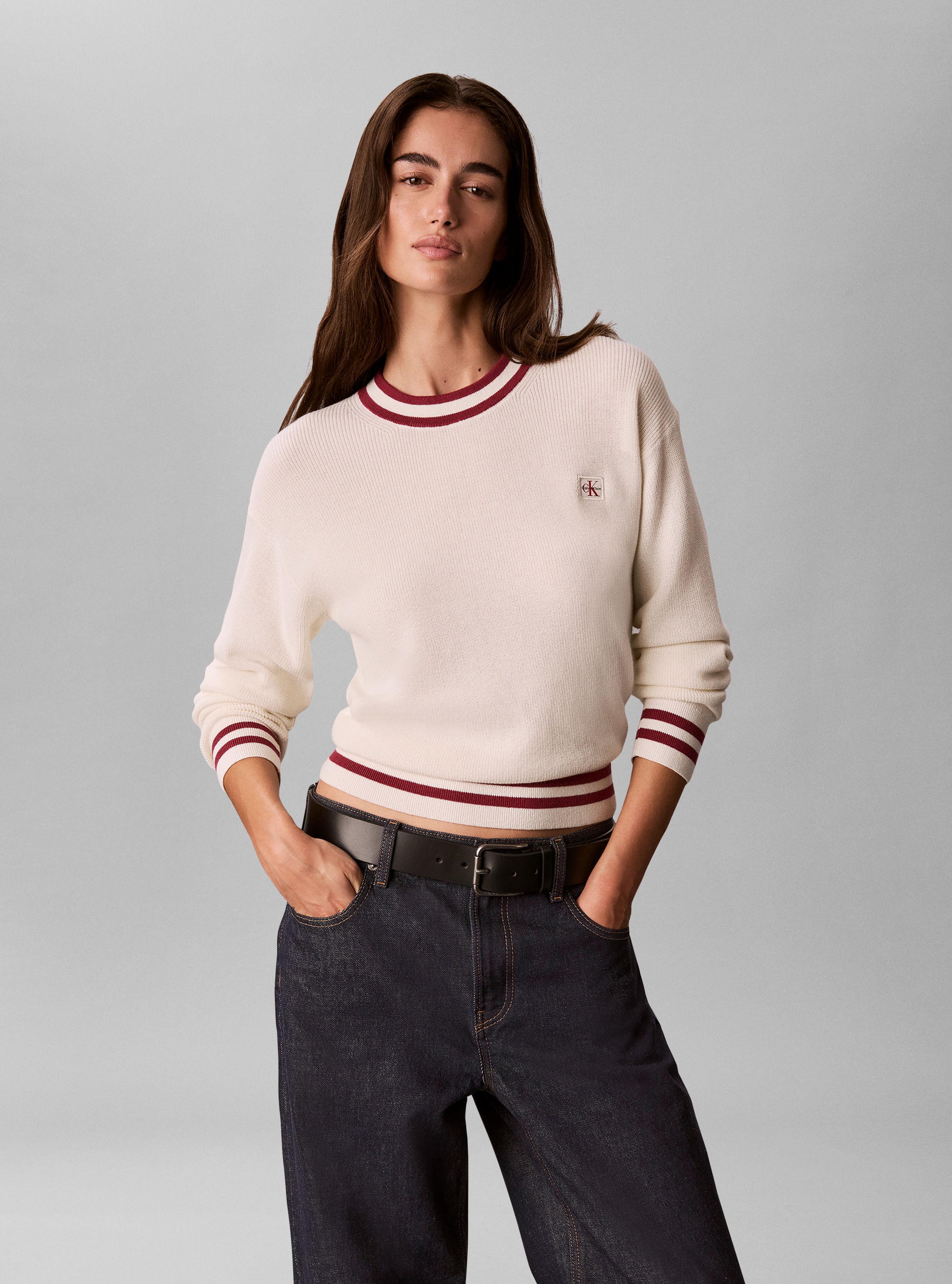 Calvin Klein Jeans Rundhalspullover »WOVEN LABEL CREWNECK SWEATER« Regular fit mit Rundhalsausschnitt