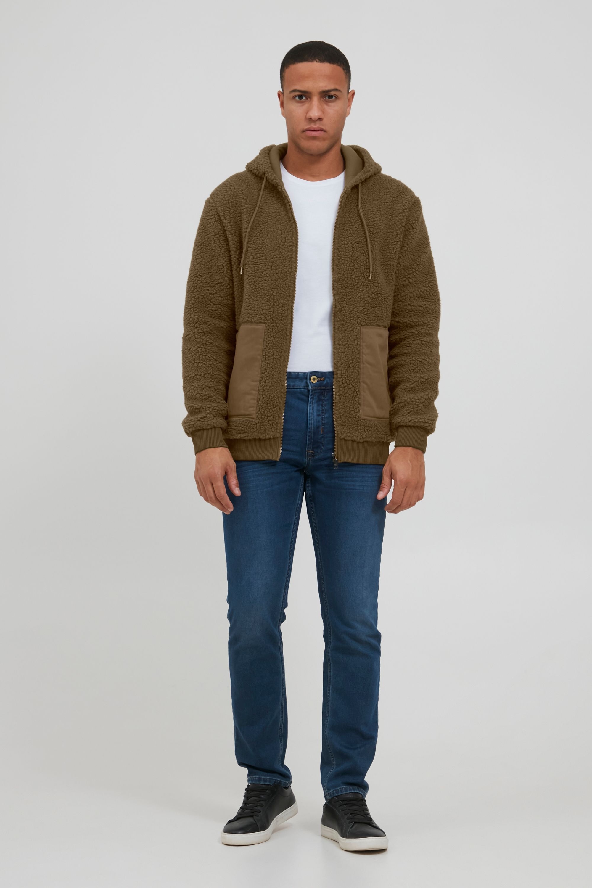 !Solid Fellimitatjacke »Fellimitatjacke SDVig«, mit Kapuze