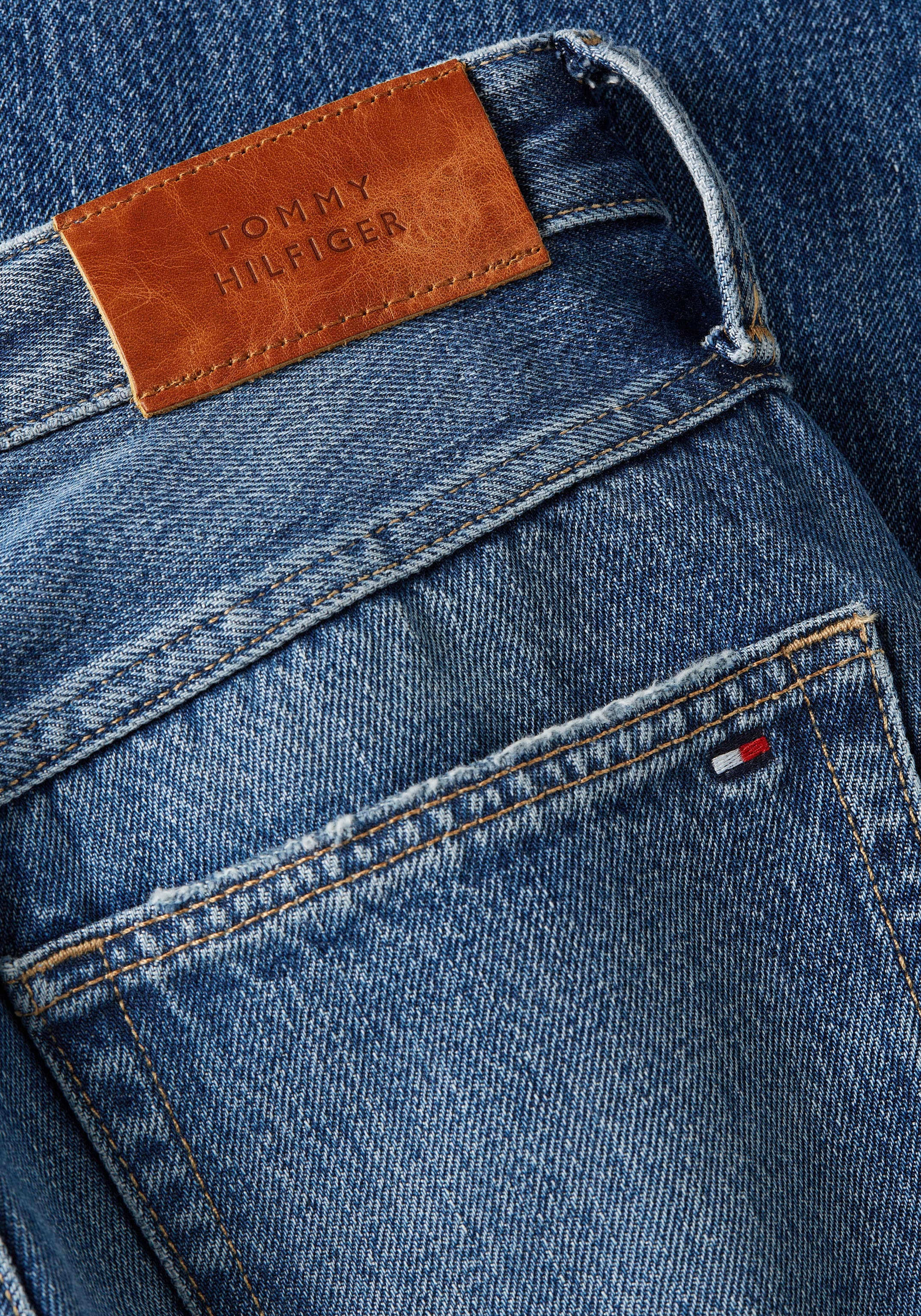 Tommy Hilfiger Straight-Jeans »RELAXED STRAIGHT HW GER«, mit Tommy Hilfger Logo-Badge