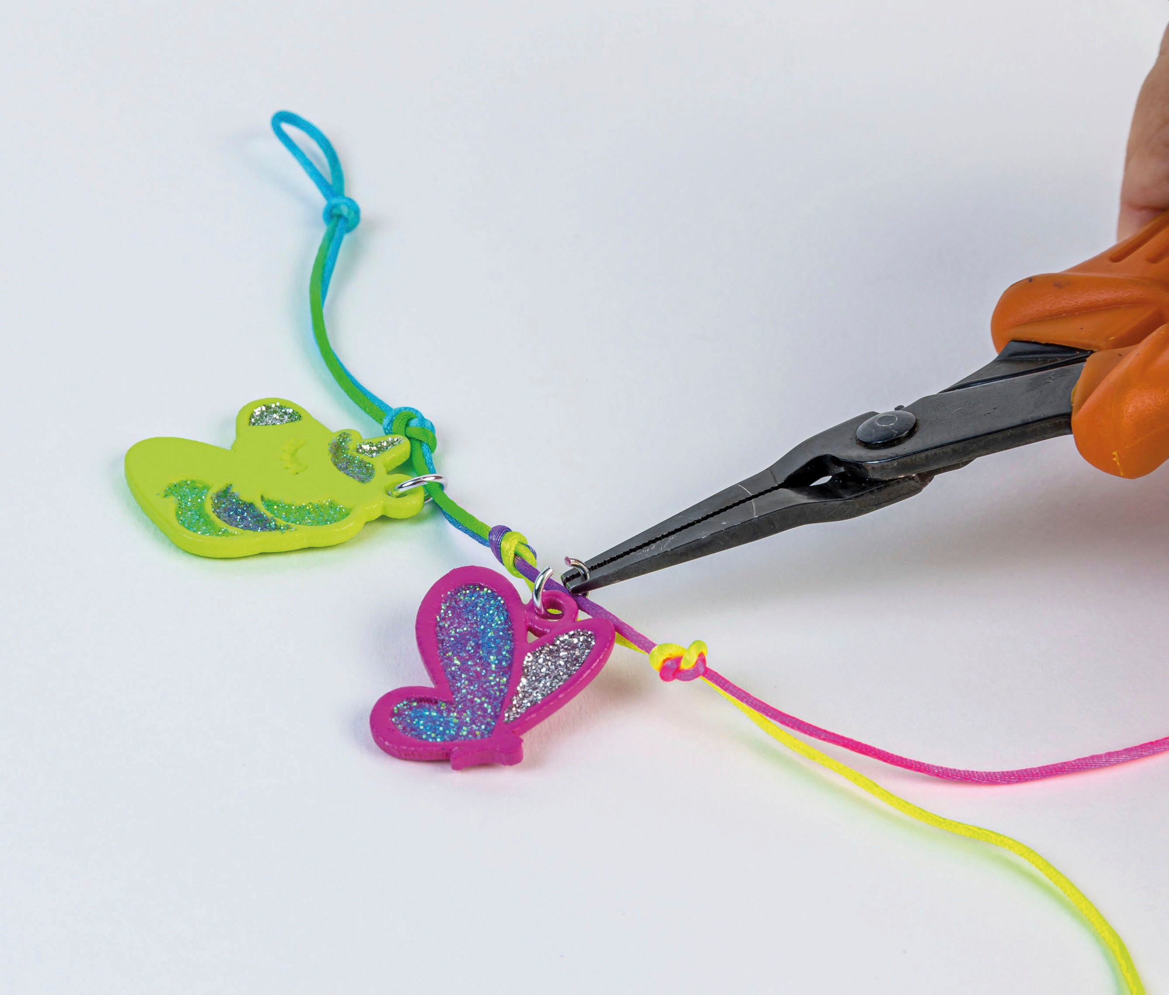 Clementoni® Kreativset »Crazy Chic, Meine bunten Anhänger«