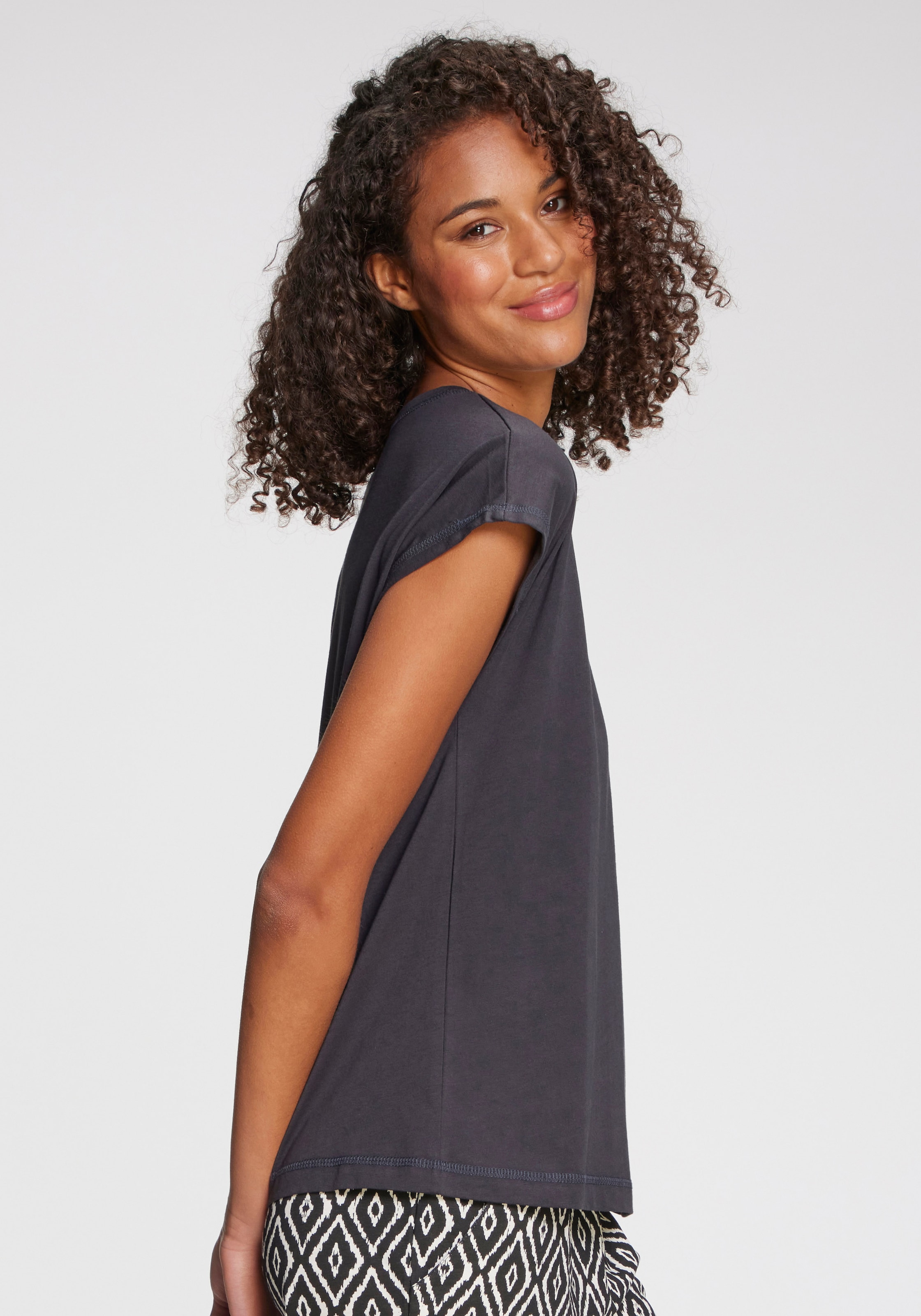 Vivance Dreams Pyjamaoberteil mit  Herzprint