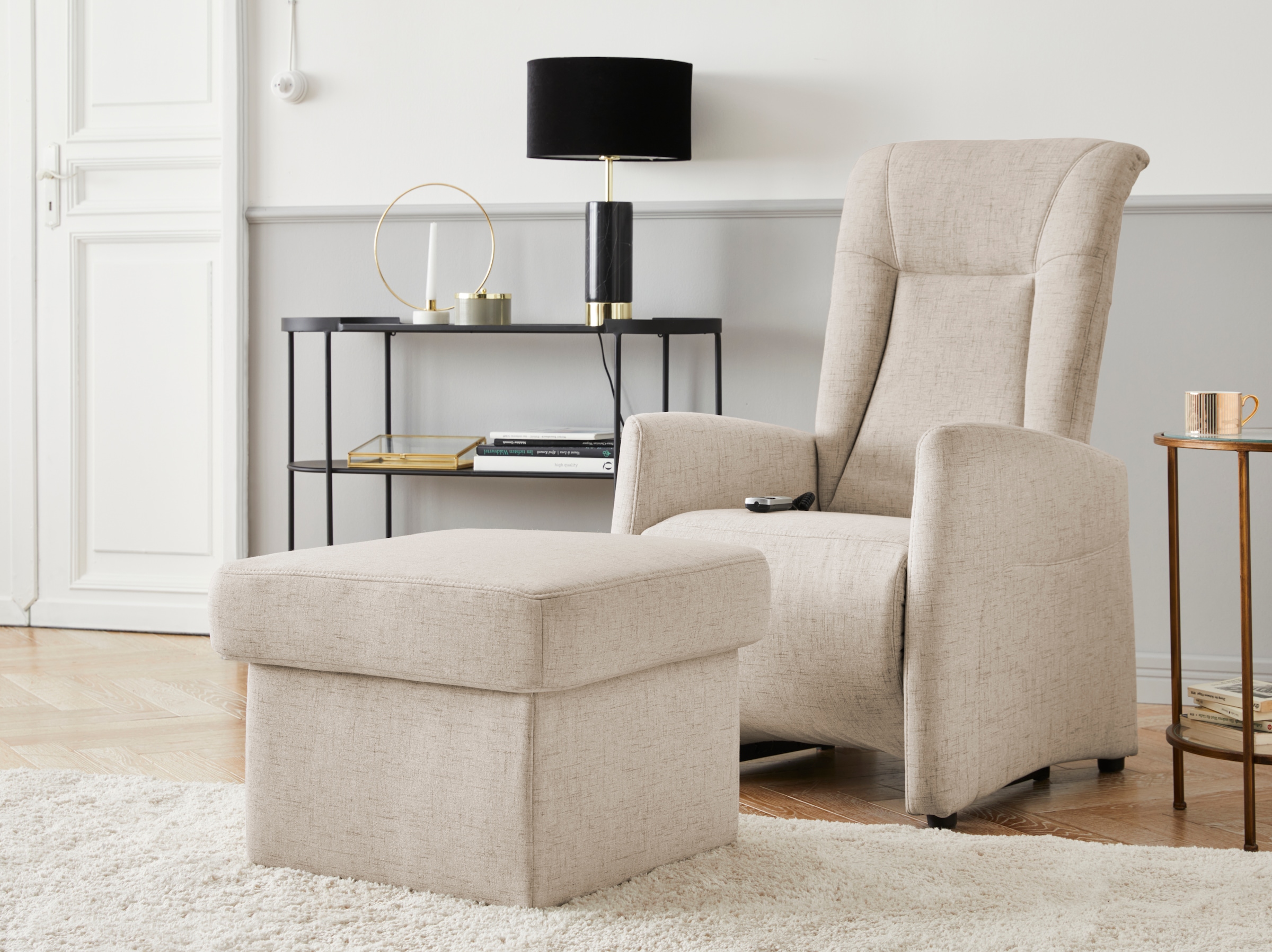 sit&more Stauraumhocker »Melissa« klassisches Design, optional in dem mit Wasser zu reinigendem Bezug