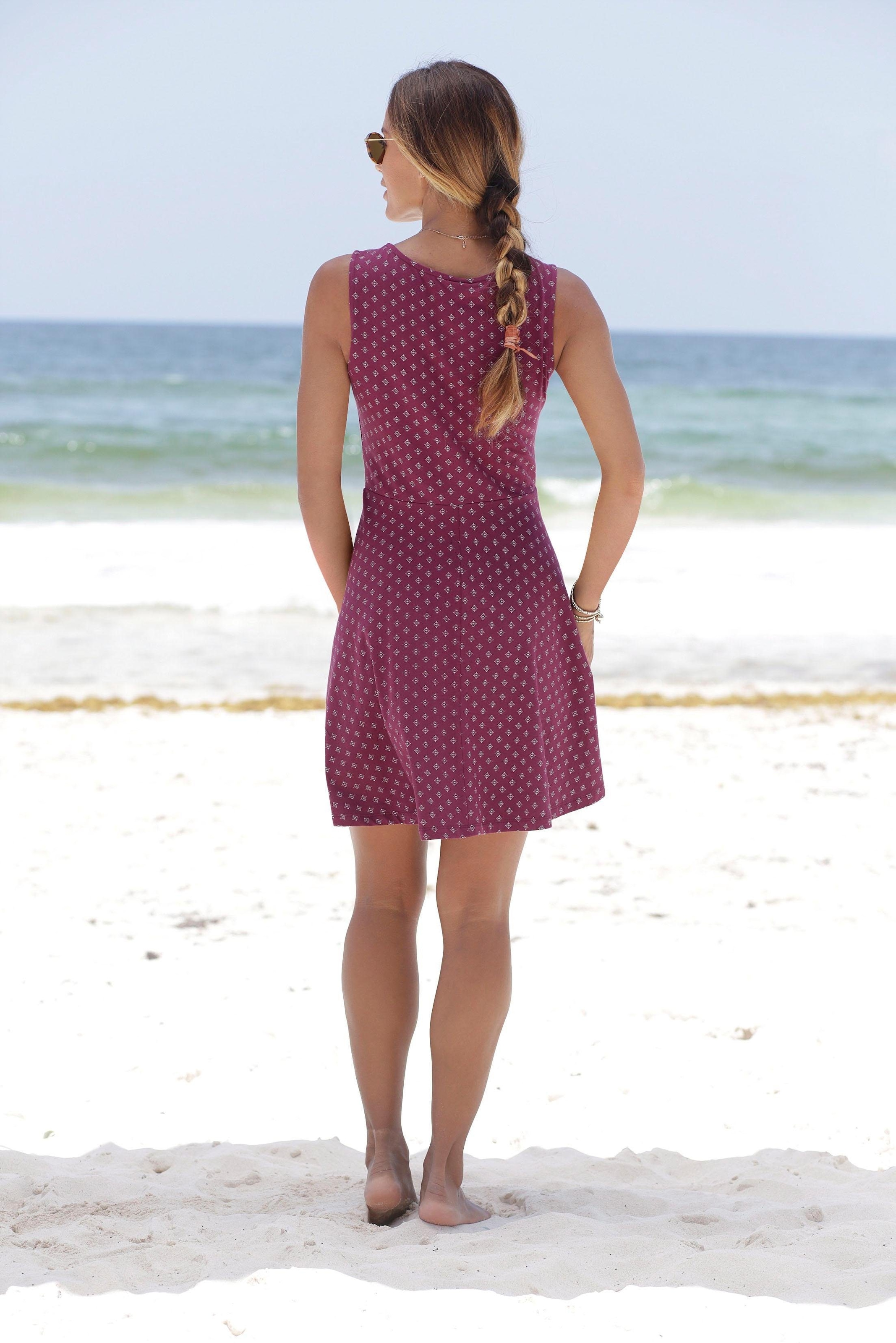 Beachtime bei Alloverdruck mit ♕ Strandkleid,