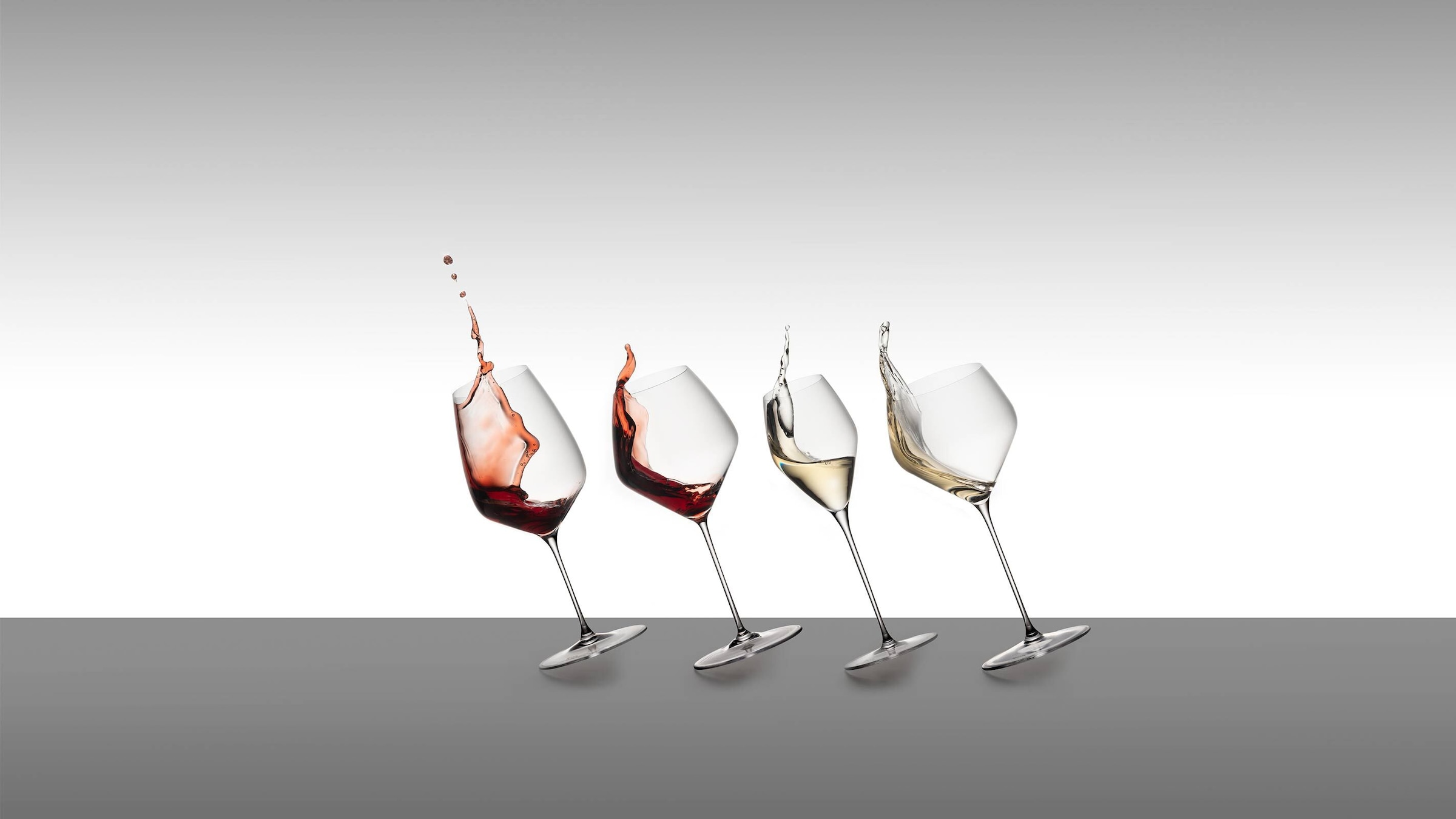 RIEDEL THE WINE GLASS COMPANY Weinglas »Wein-Tasting-Set + Poliertuch Veloce 4er Set transparent« Spülmaschinengeeignet