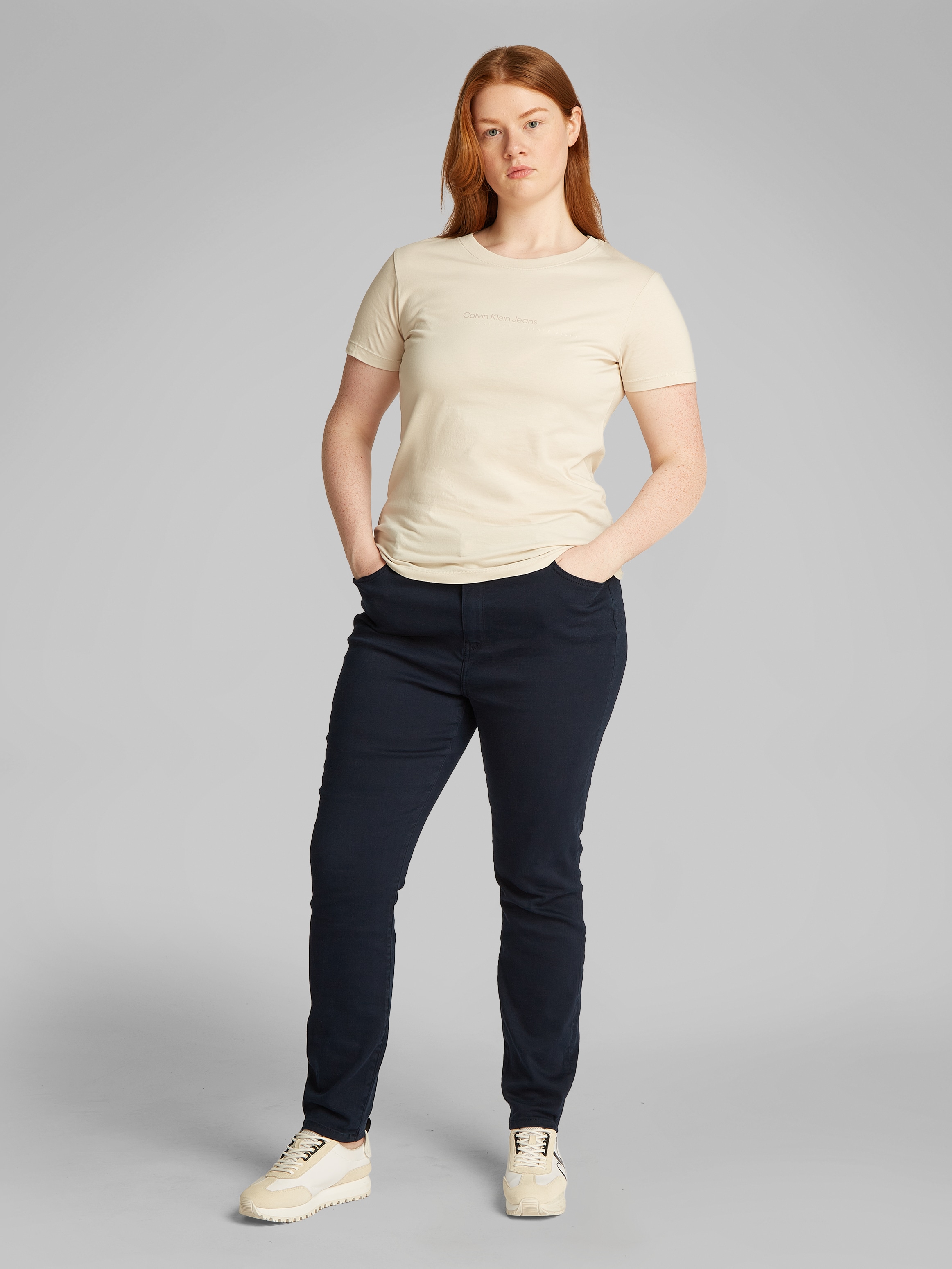 Calvin Klein Jeans Plus T-Shirt »PLUS INSTIT GRAPHIC SLIM TEE«, in großen Größen, Logoschriftzug