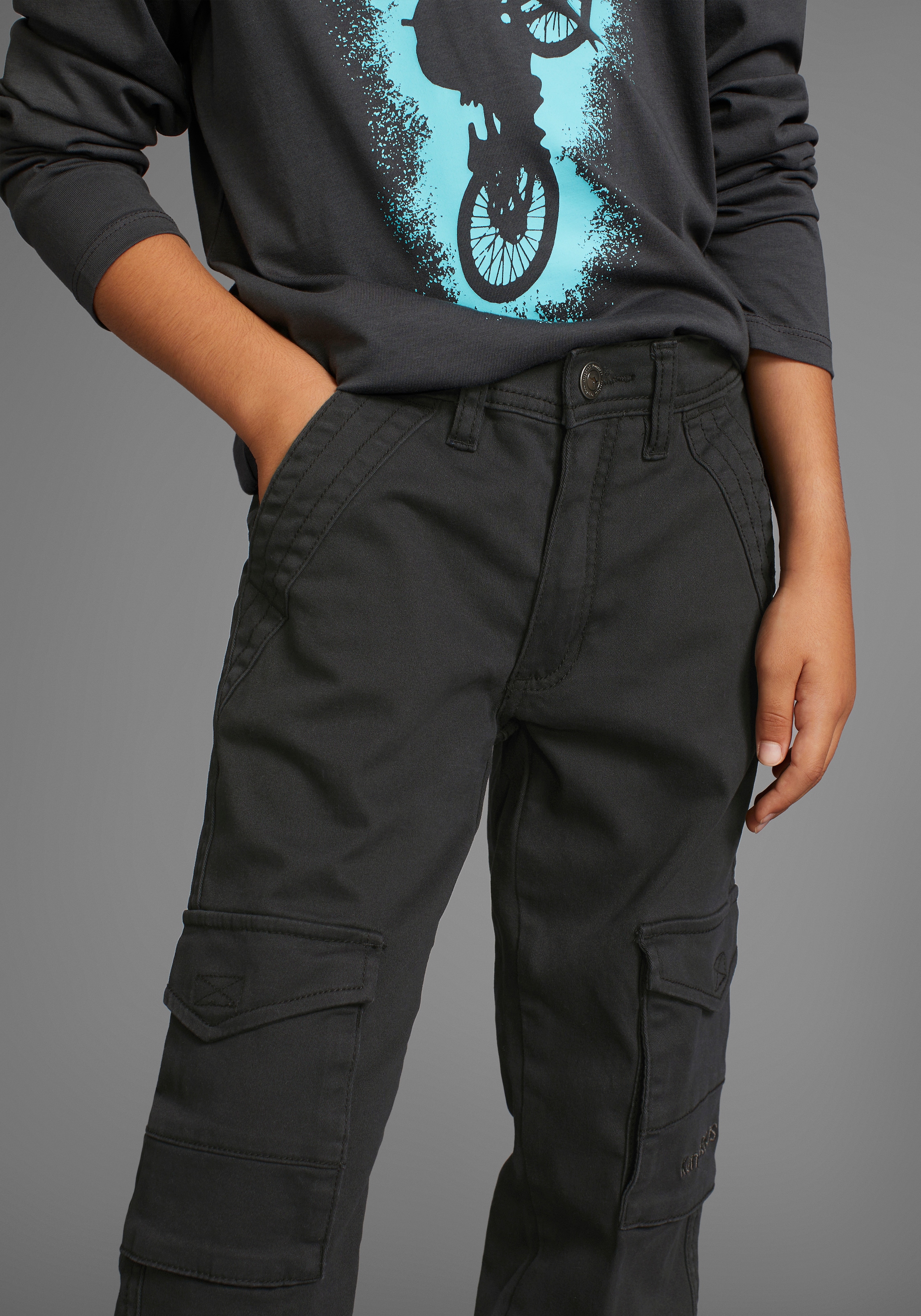 KangaROOS Cargohose »Hose mit Cargotaschen«  , mit Logo-Stickerei