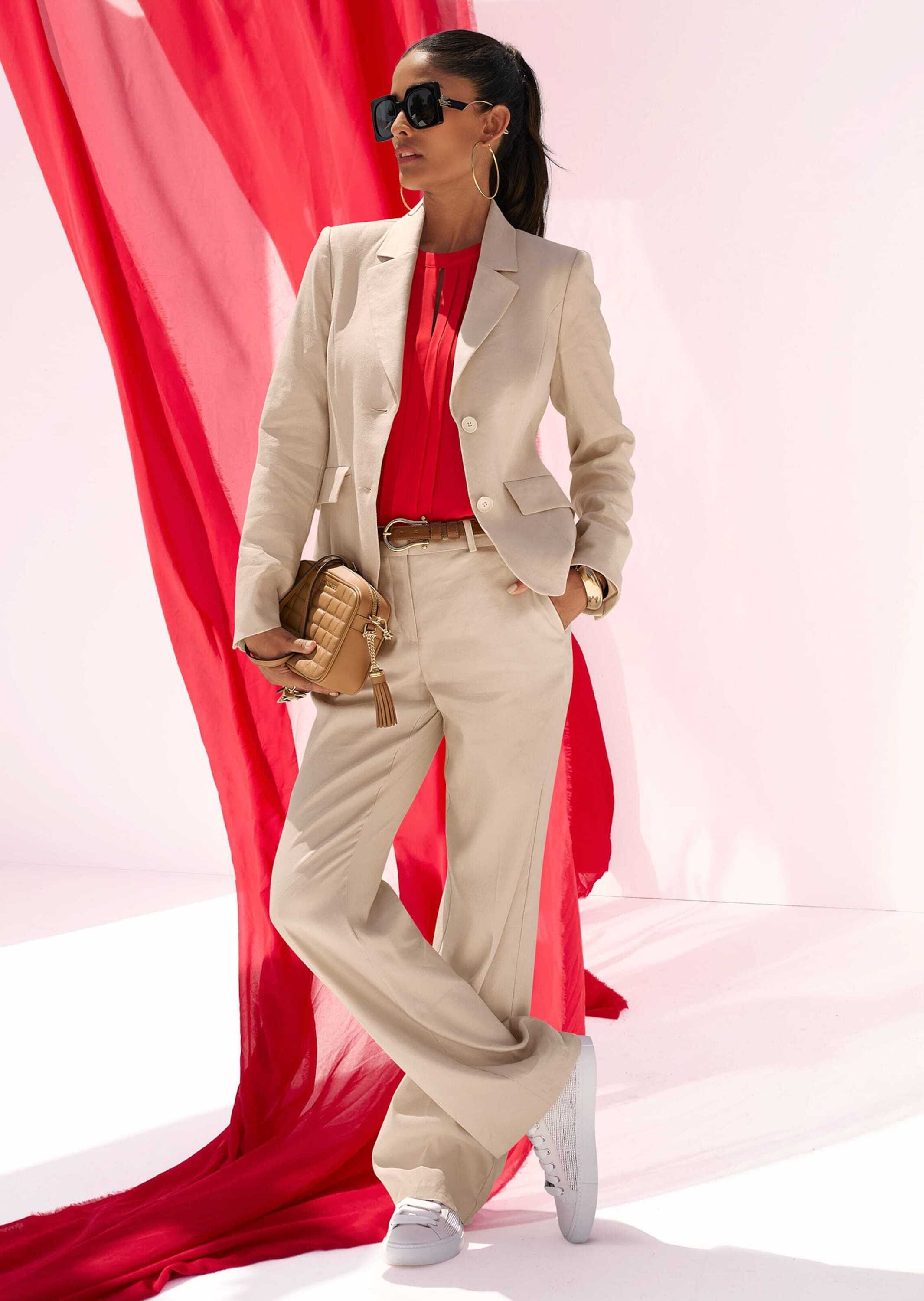 MADELEINE Kurzblazer »Blazer Blazer in modischer Kurzform«