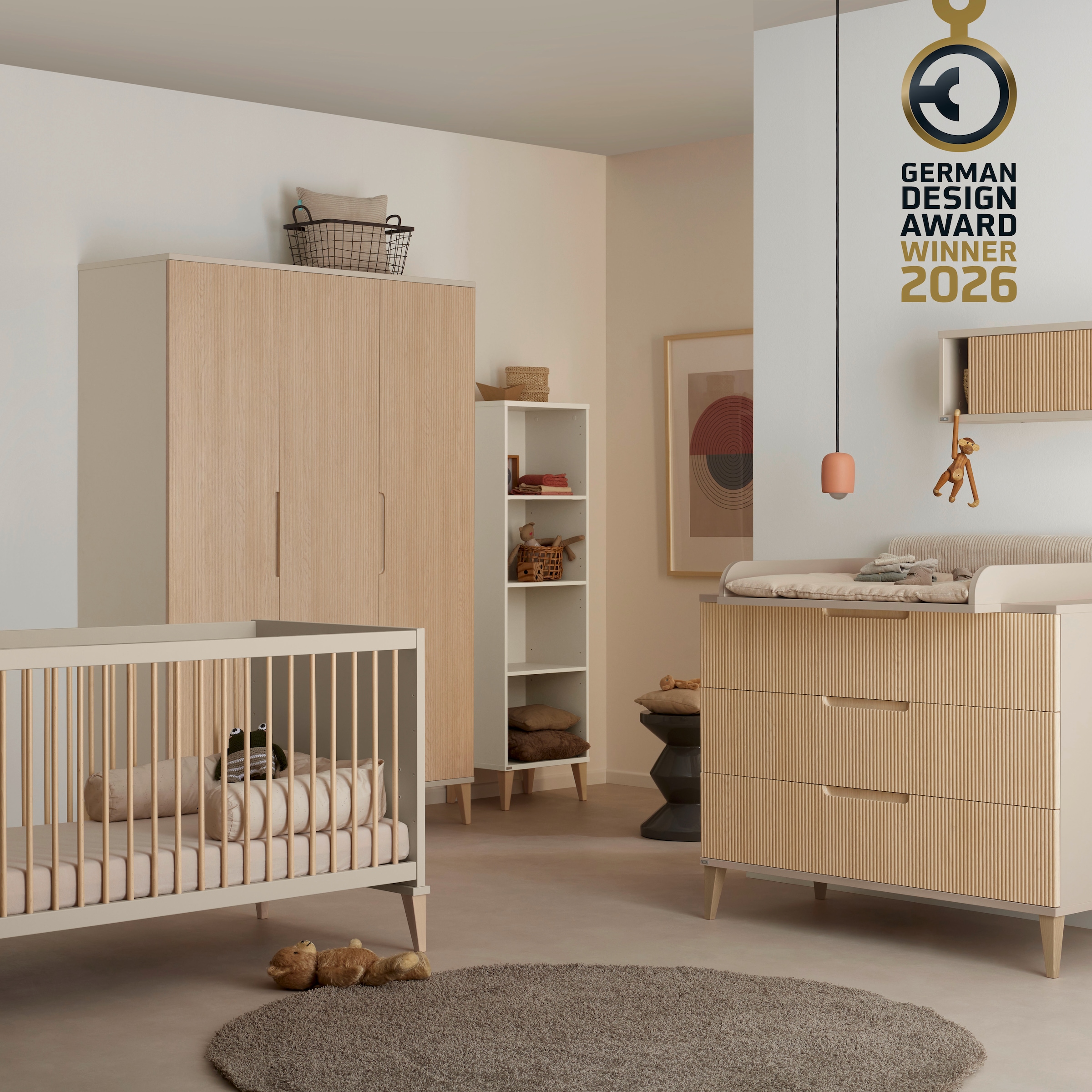 PAIDI Wickelkommode »JONTE in Beige & Eichefarben, 3 Schubladen mit Soft-Close, Vollauszug« bis 50 kg Kommode 124 cm Breite, Wickeltisch mit Massivholz-Füßen 124 cm