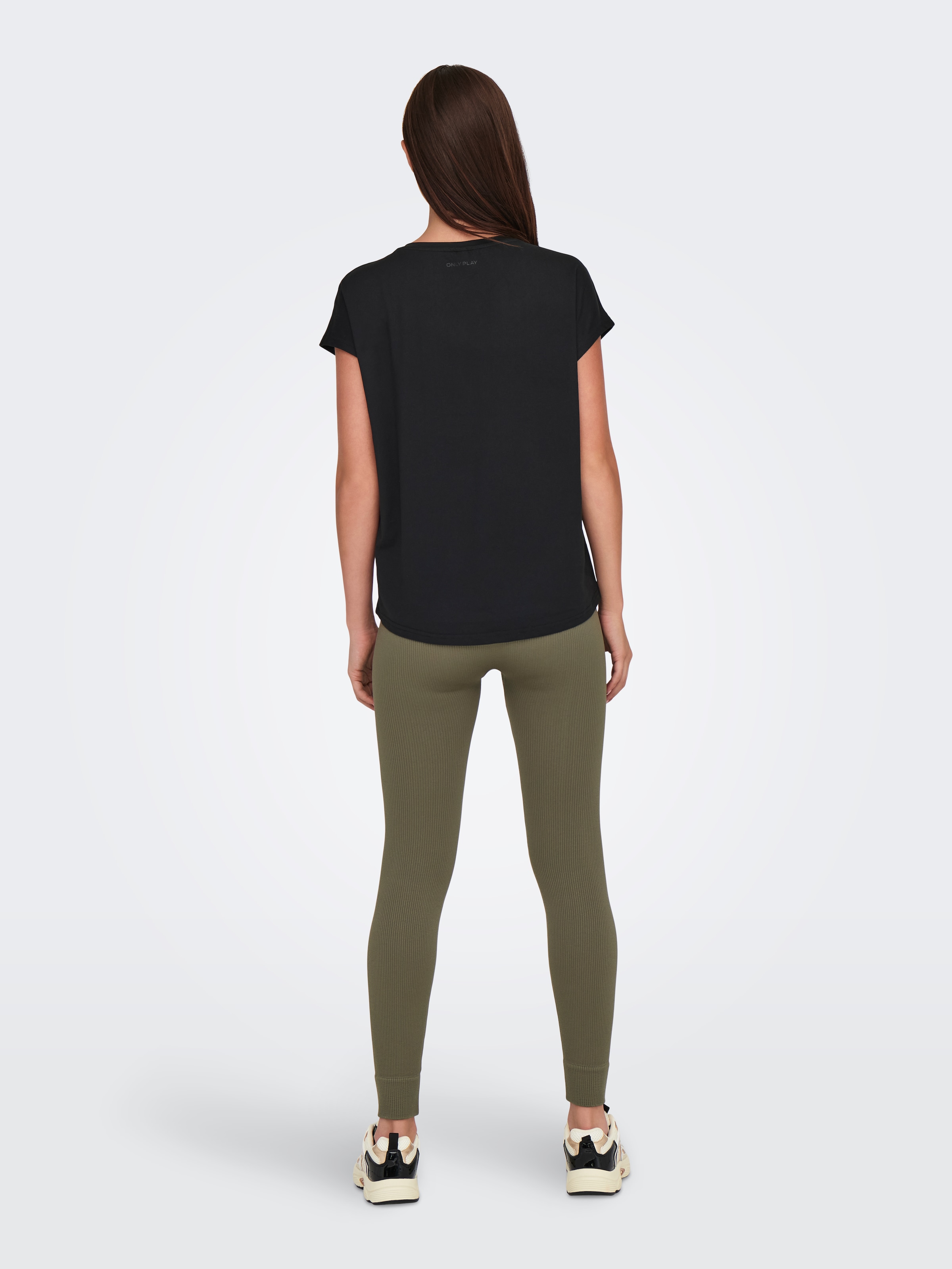 ONLY Play Trainingsshirt »ONPAUBREE SS LOOSE TRAIN TEE - NOOS«